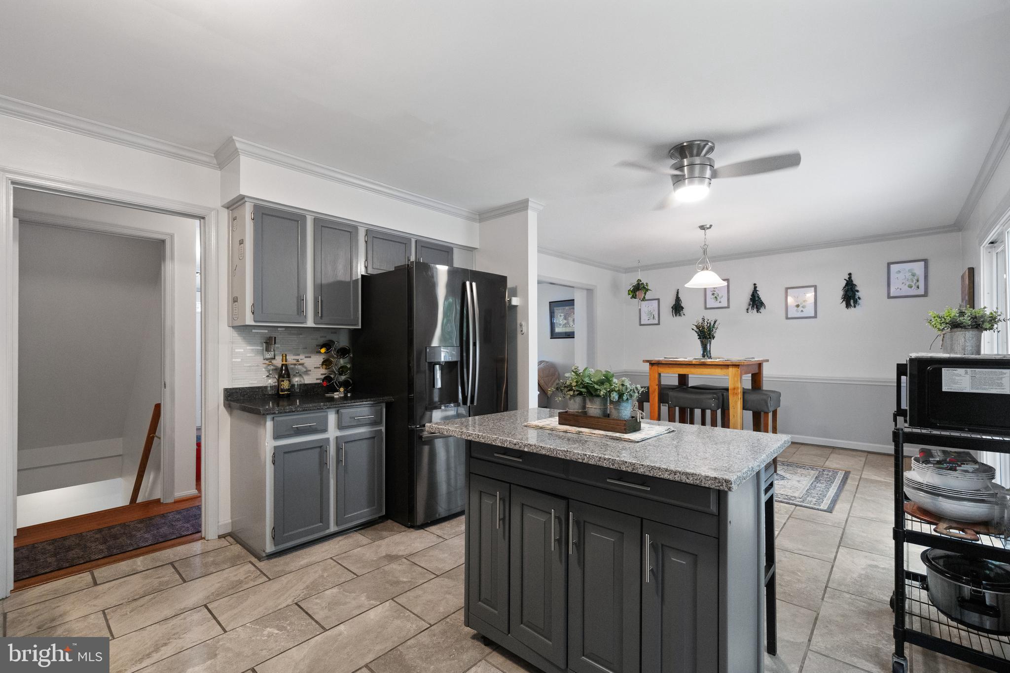 MONTCLAIR - Residential