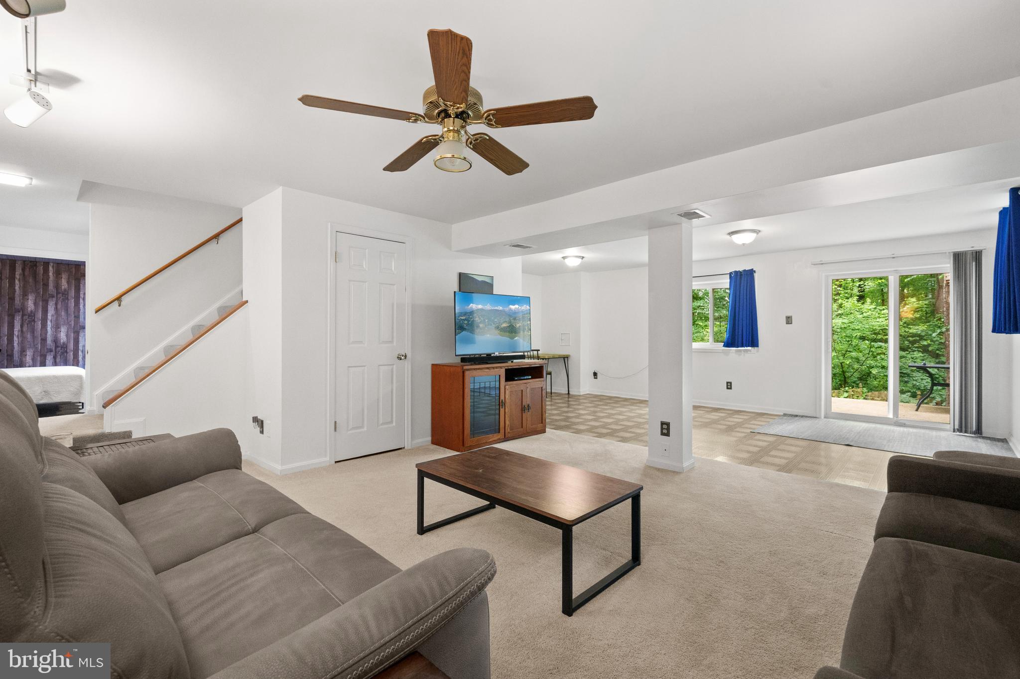 MONTCLAIR - Residential