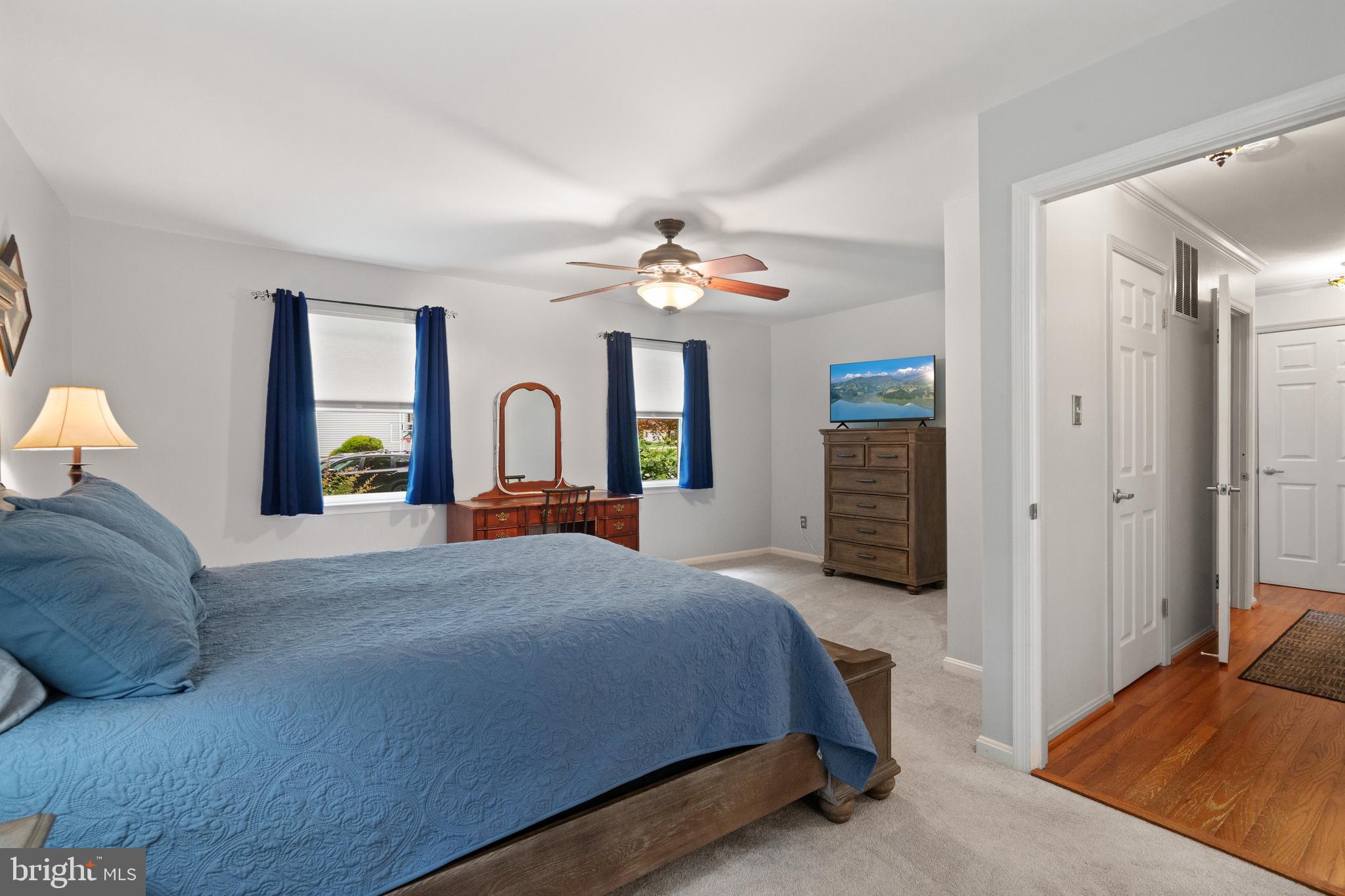 MONTCLAIR - Residential