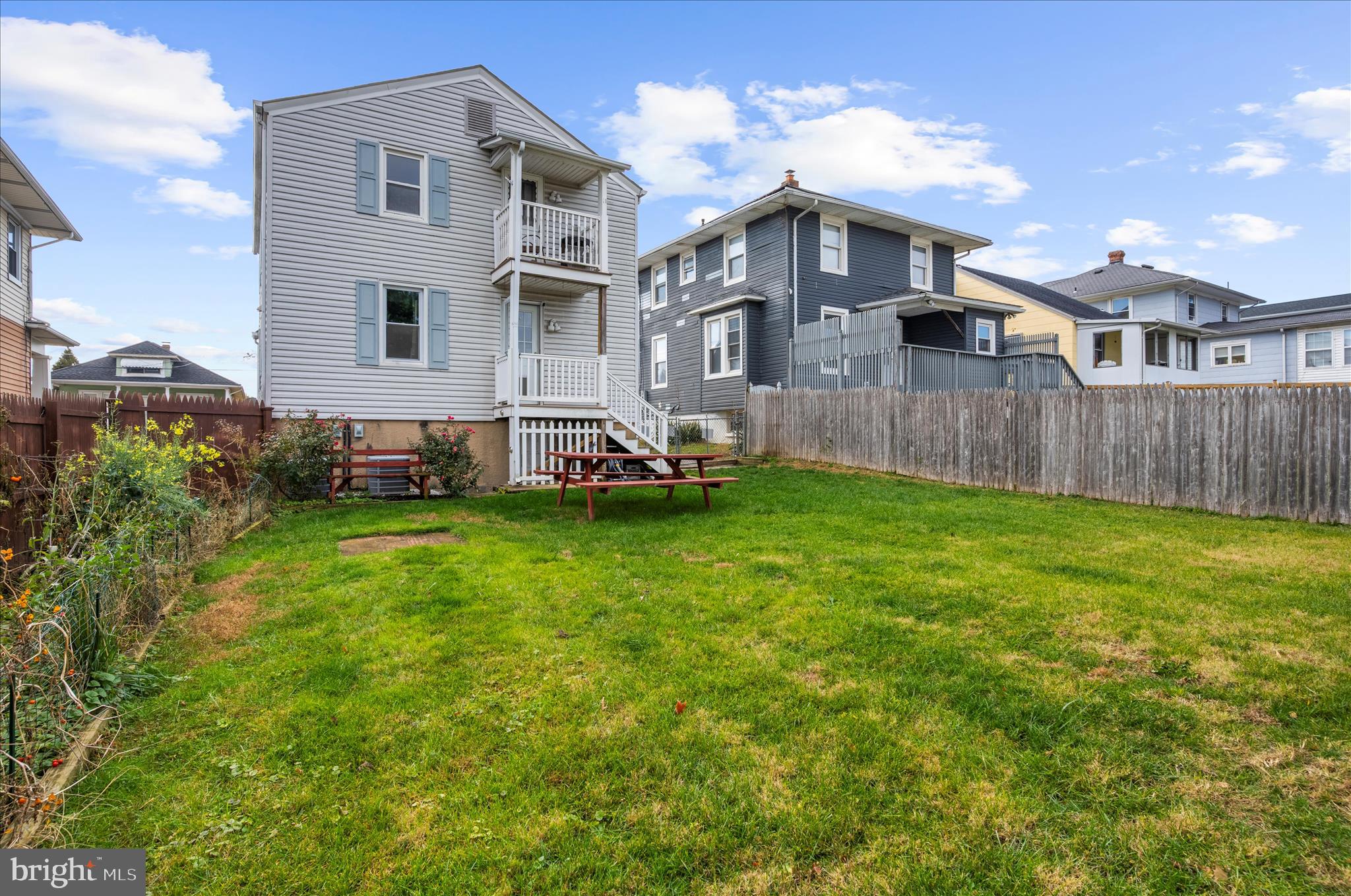 ARBUTUS TERRACE - Residential Income