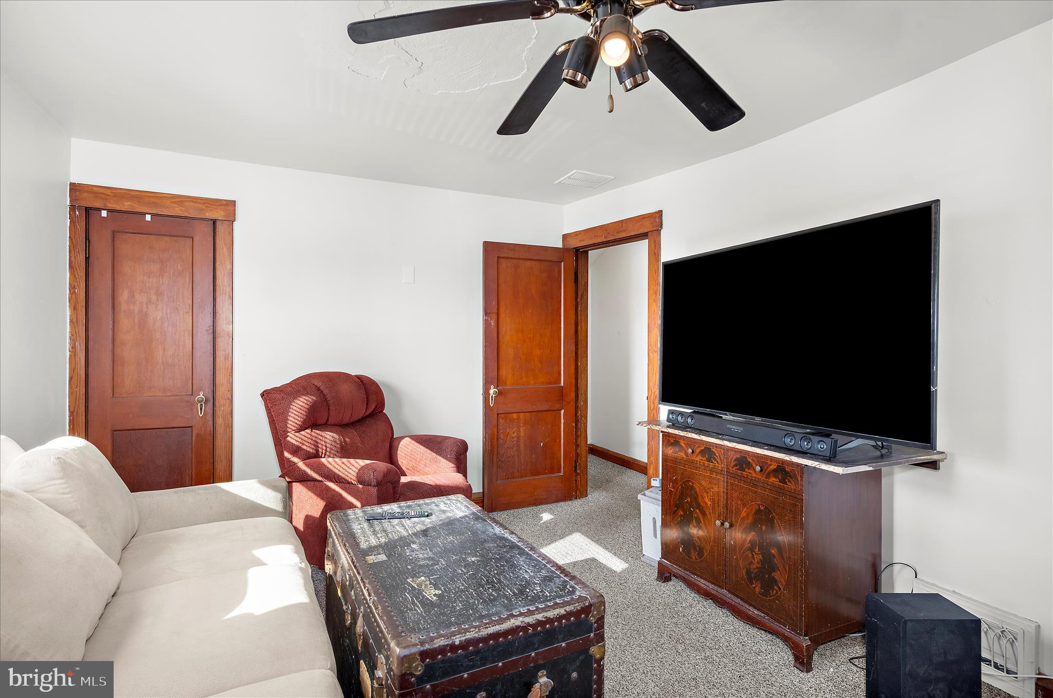 ARBUTUS TERRACE - Residential Income