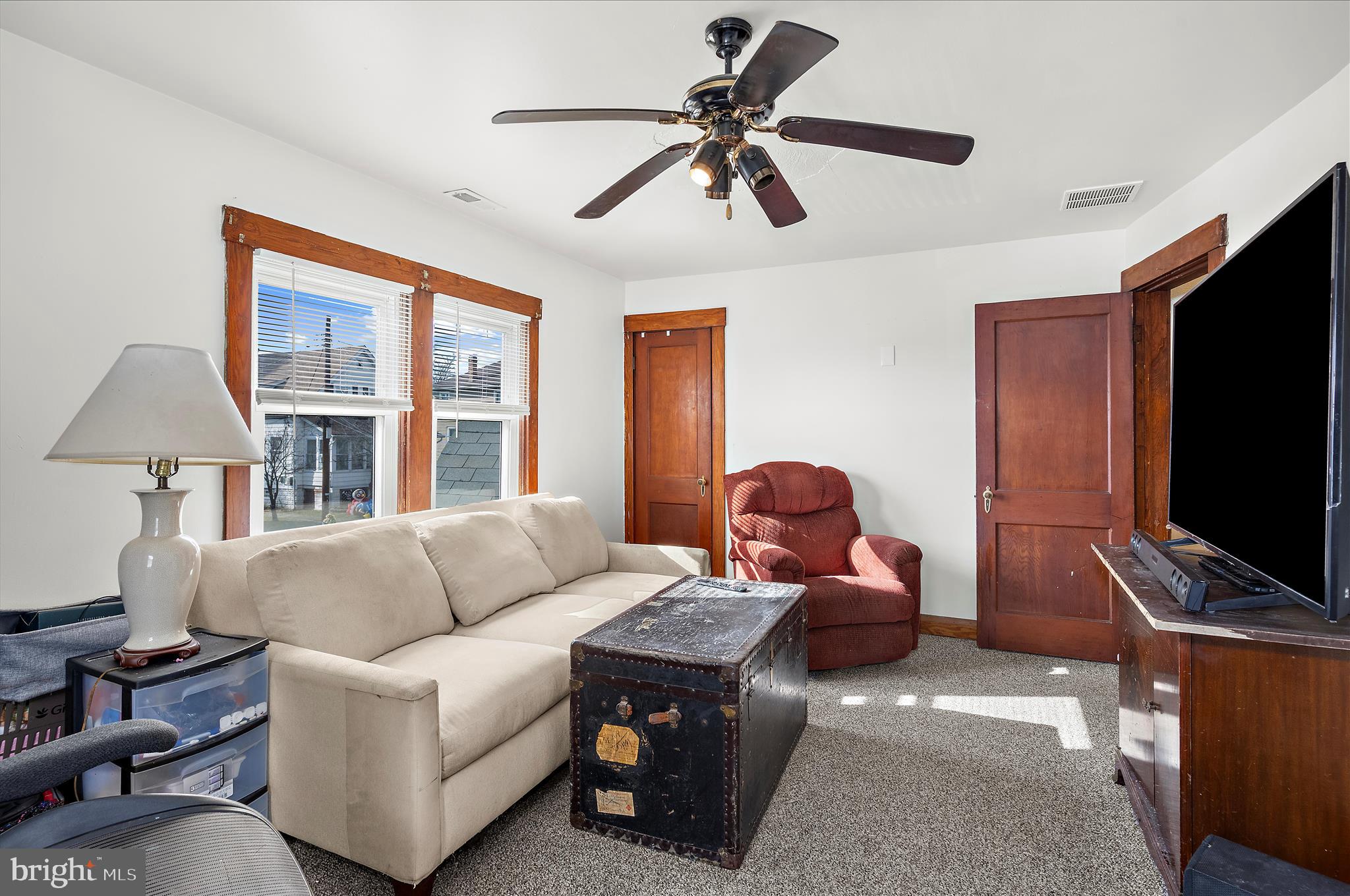 ARBUTUS TERRACE - Residential Income