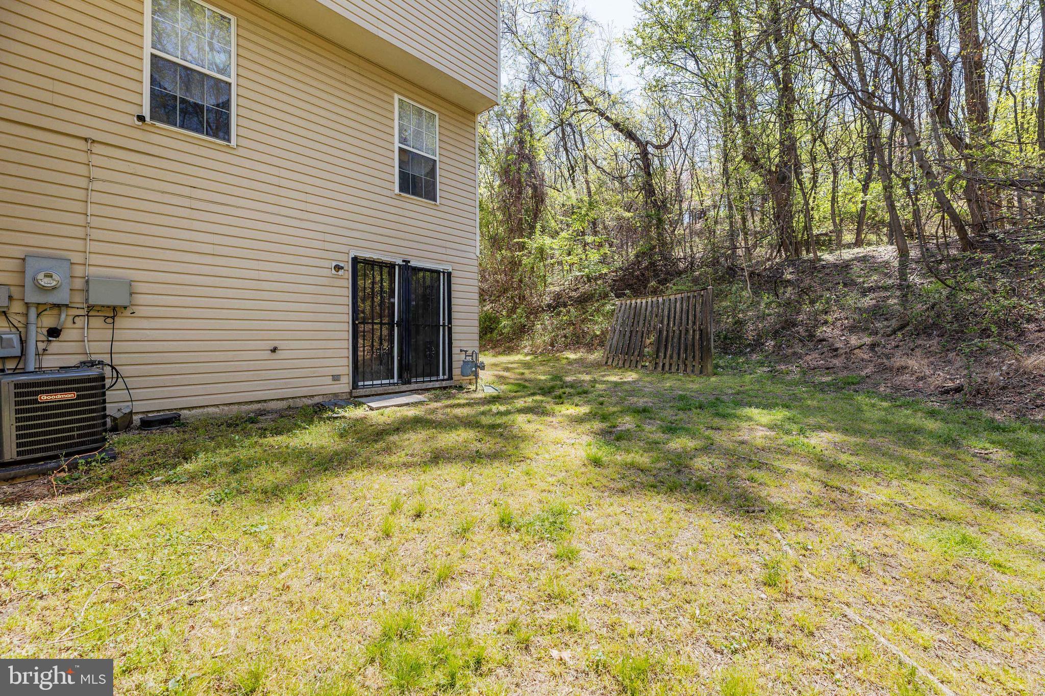 HILLCREST TOWNE - Residential