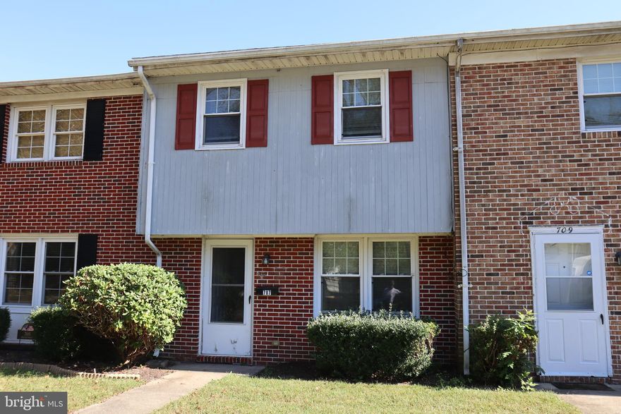 Conveniently located townhouse just off Snow Hill Road. Living room, dining room, kitchen, storage closet, and half bath on the first floor; three bedrooms, linen closet, and a full bathroom on the second floor. Appliances include refrigerator, stove, dishwasher, washer, and dryer. Features include brand new paint and floors, heat-pump with central air conditioning, master bedroom with large double closets, attached exterior storage room, backyard with patio, and lot parking. Fresh paint, brand new carpet, and new laminate wood flooring throughout. Rent includes lawn care and HOA fees. Tenants pay electric and water/sewer/trash. Ready now!  MINIMUM APPROVAL REQUIREMENTS: Good rental history, net income 3x rent (or housing voucher), credit score 600, and 7 year criminal background check. NO EXCEPTIONS.