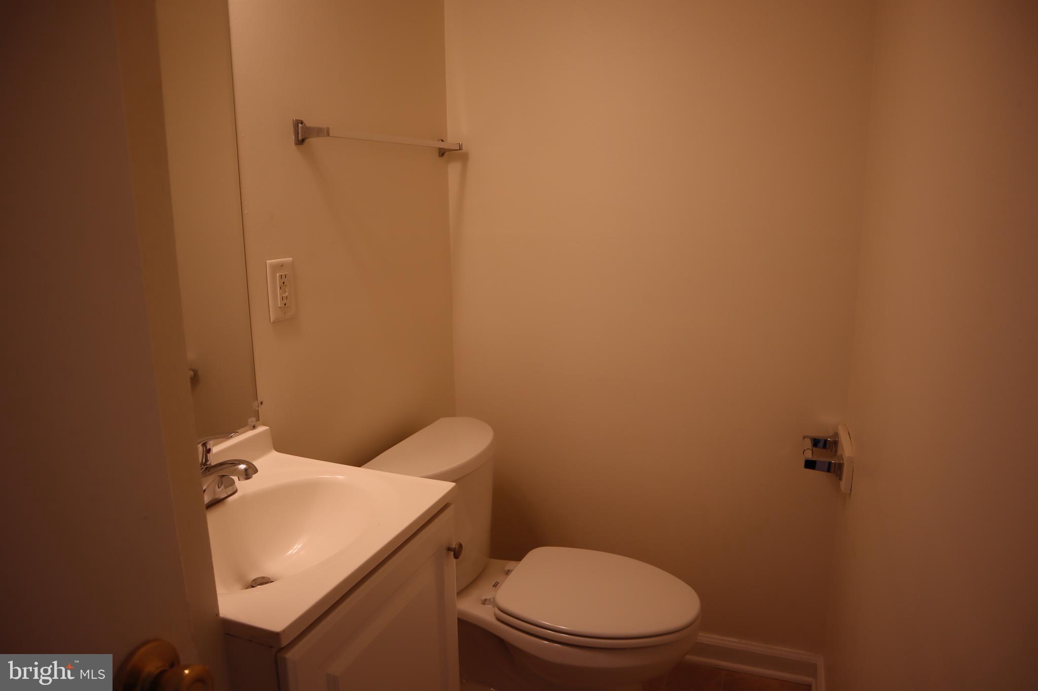 WICOMICO VILLAGE - Residential Lease