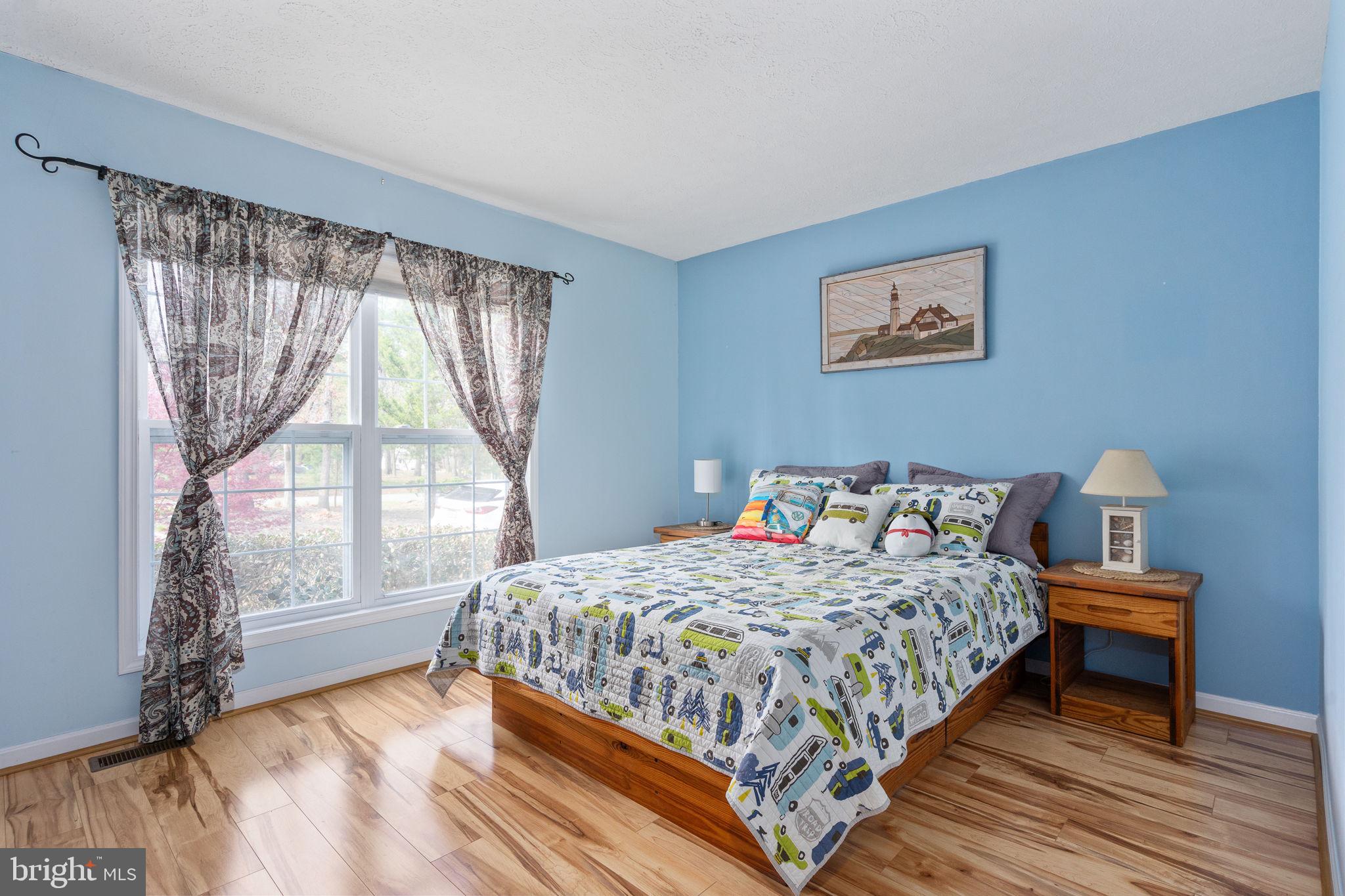 PINE HARBOUR - Residential