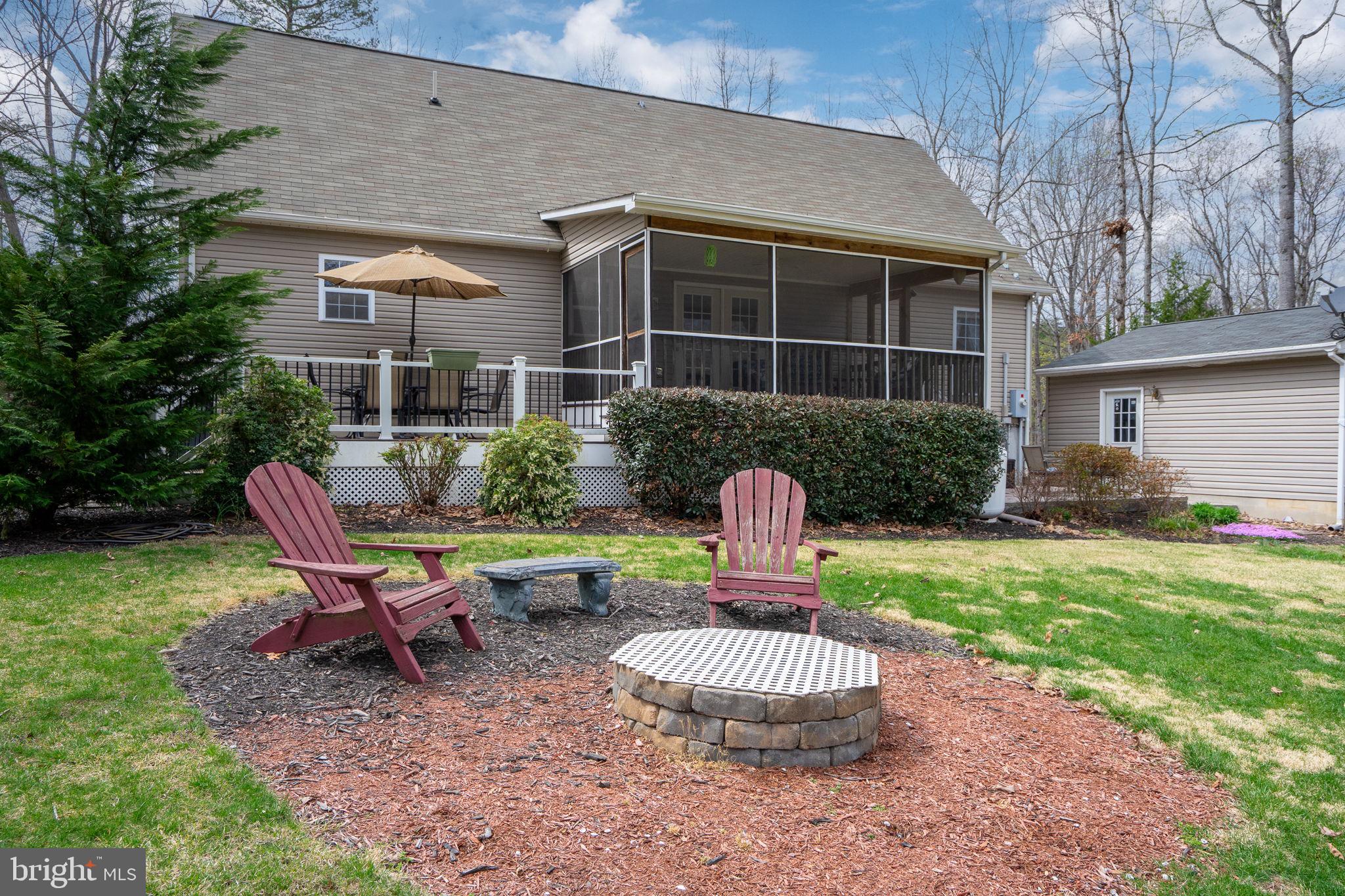 PINE HARBOUR - Residential