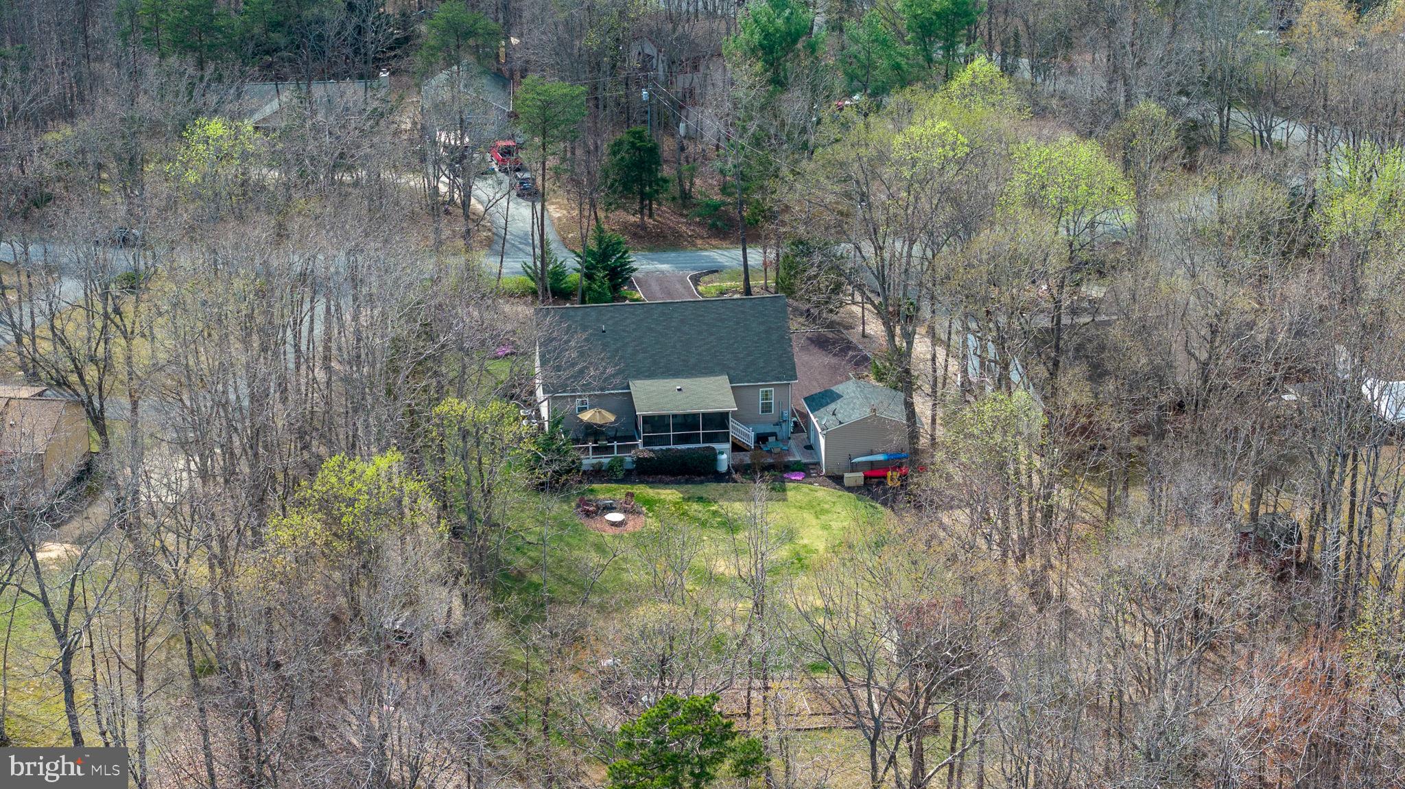 PINE HARBOUR - Residential