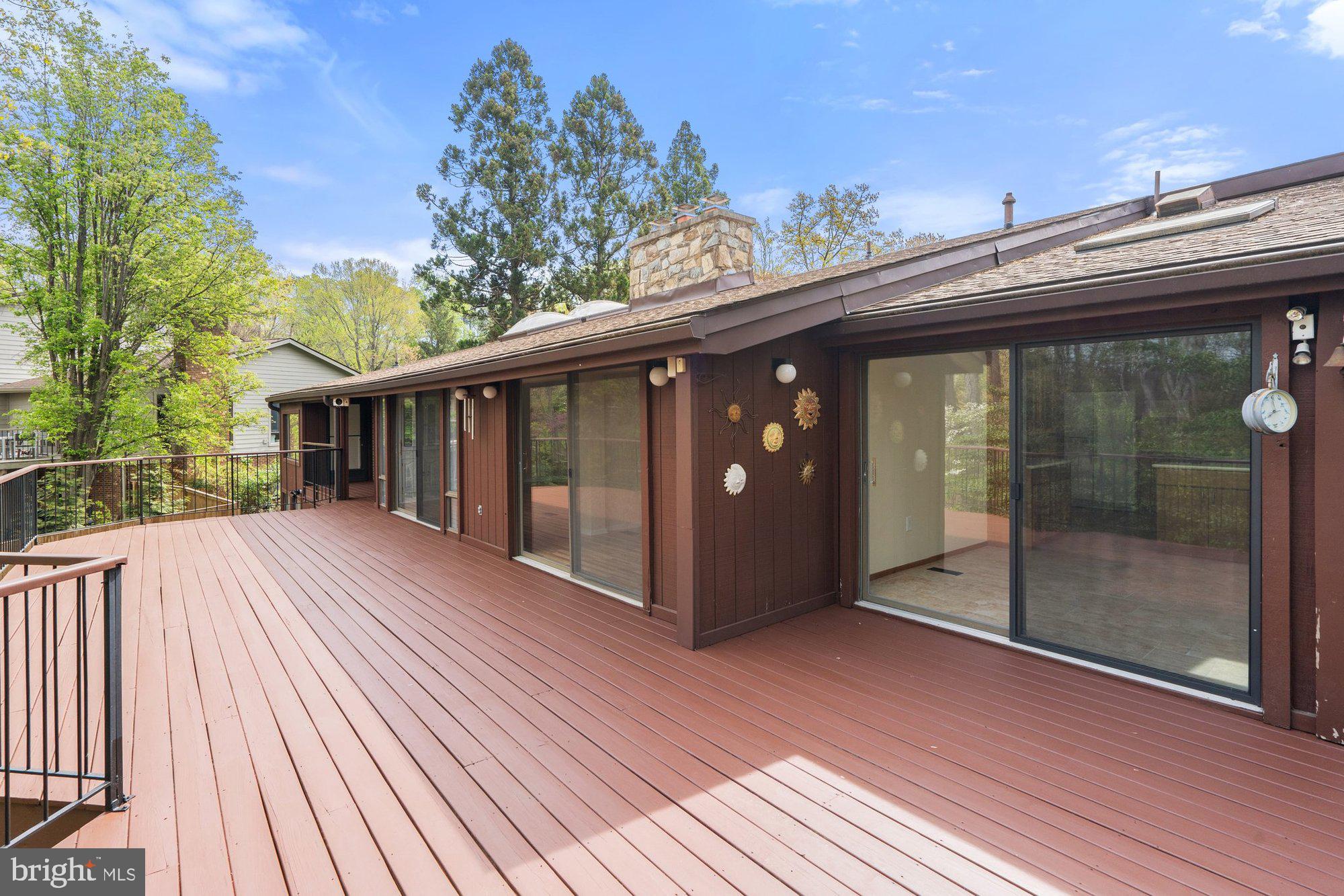 WOLF TRAP WOODS - Residential