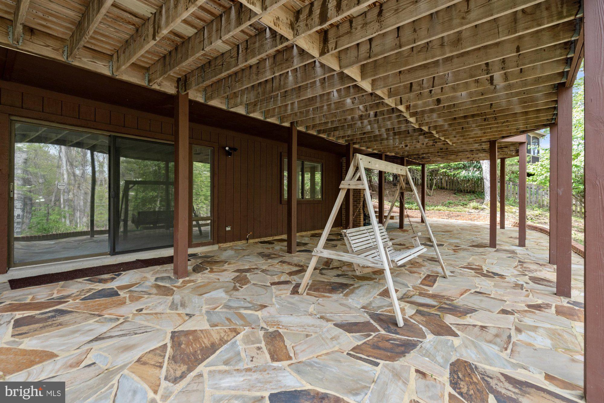 WOLF TRAP WOODS - Residential