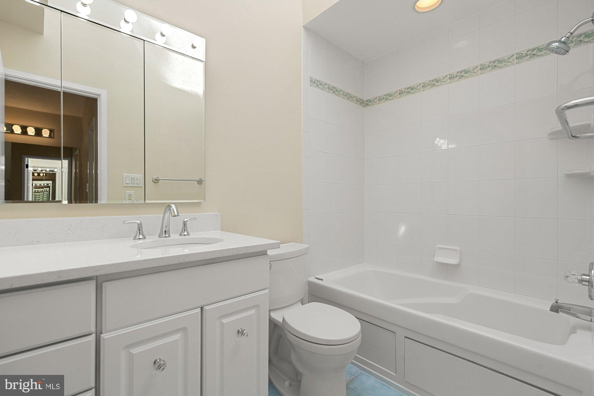 WOLF TRAP WOODS - Residential