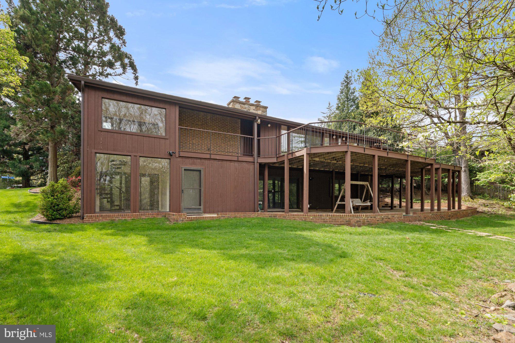 1418 WOLFTRAP RUN ROAD