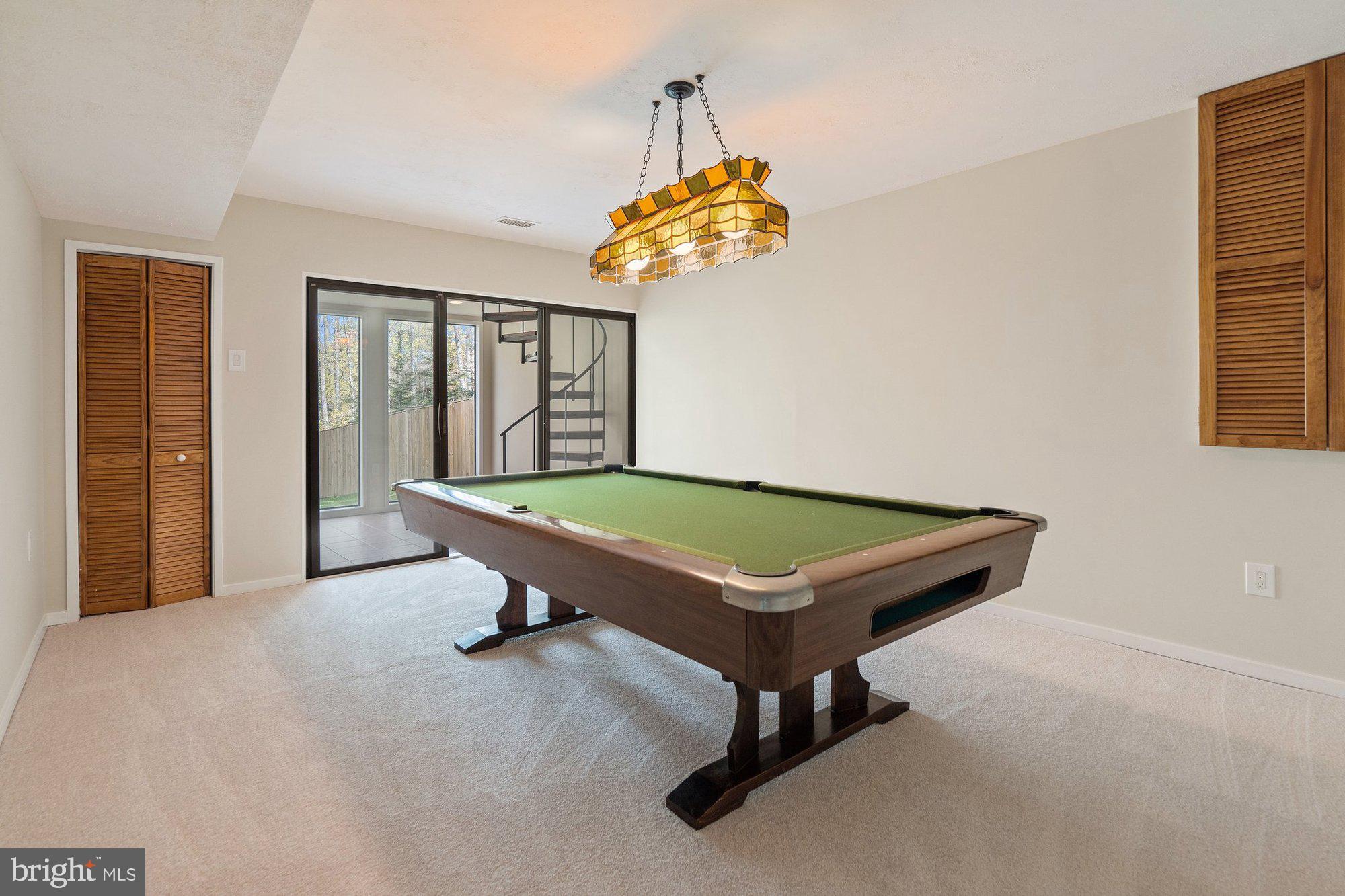 WOLF TRAP WOODS - Residential