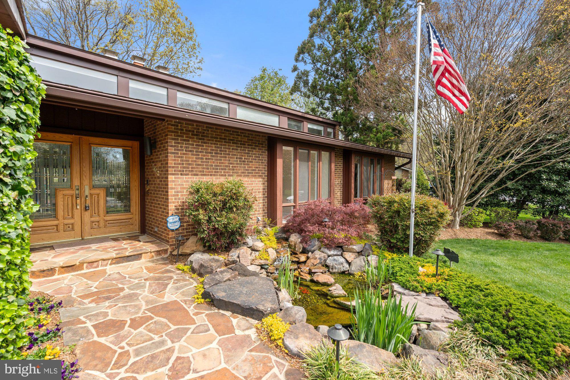 WOLF TRAP WOODS - Residential