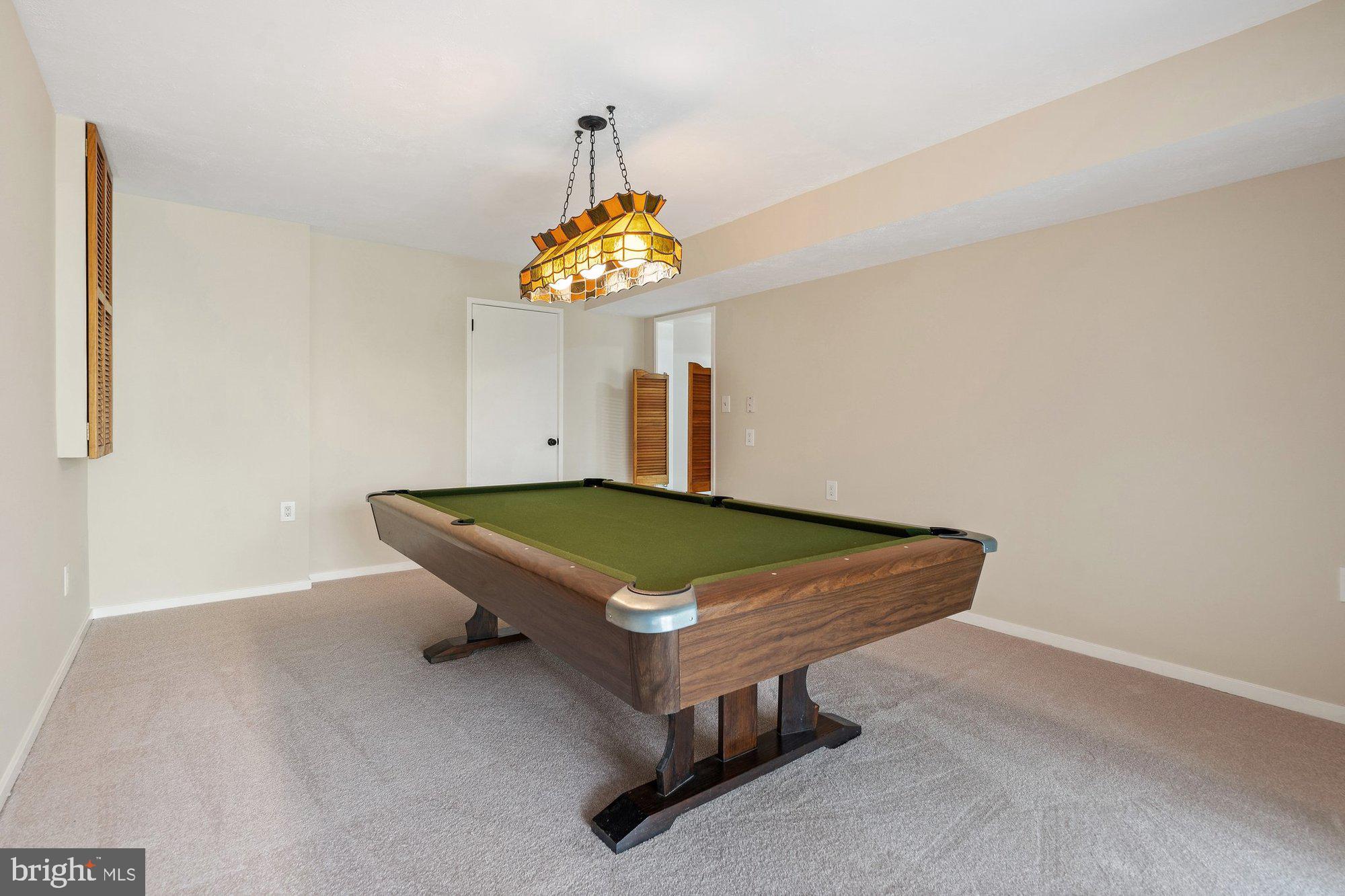 WOLF TRAP WOODS - Residential