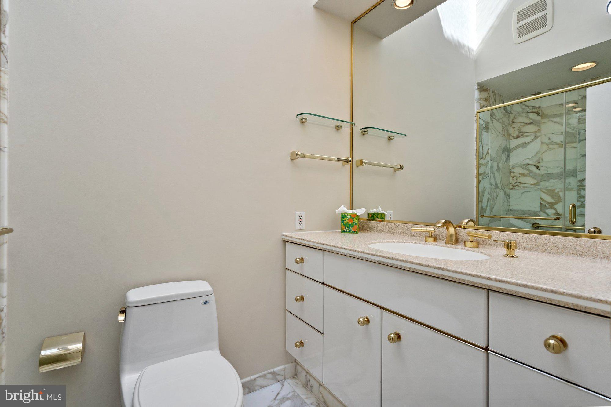 WOLF TRAP WOODS - Residential