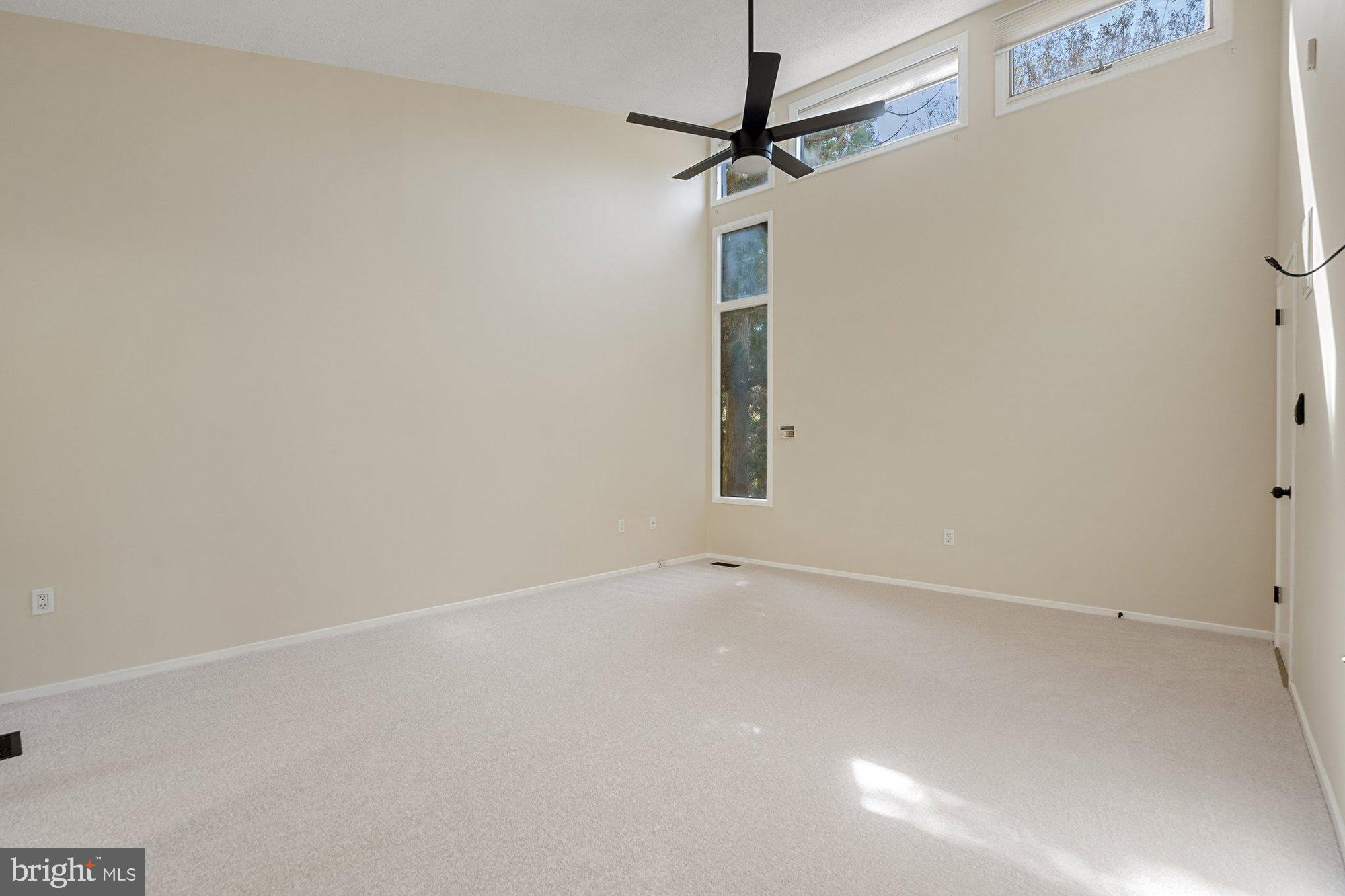 WOLF TRAP WOODS - Residential