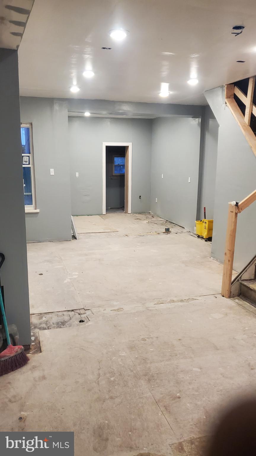 NORTH CENTRAL - Residential