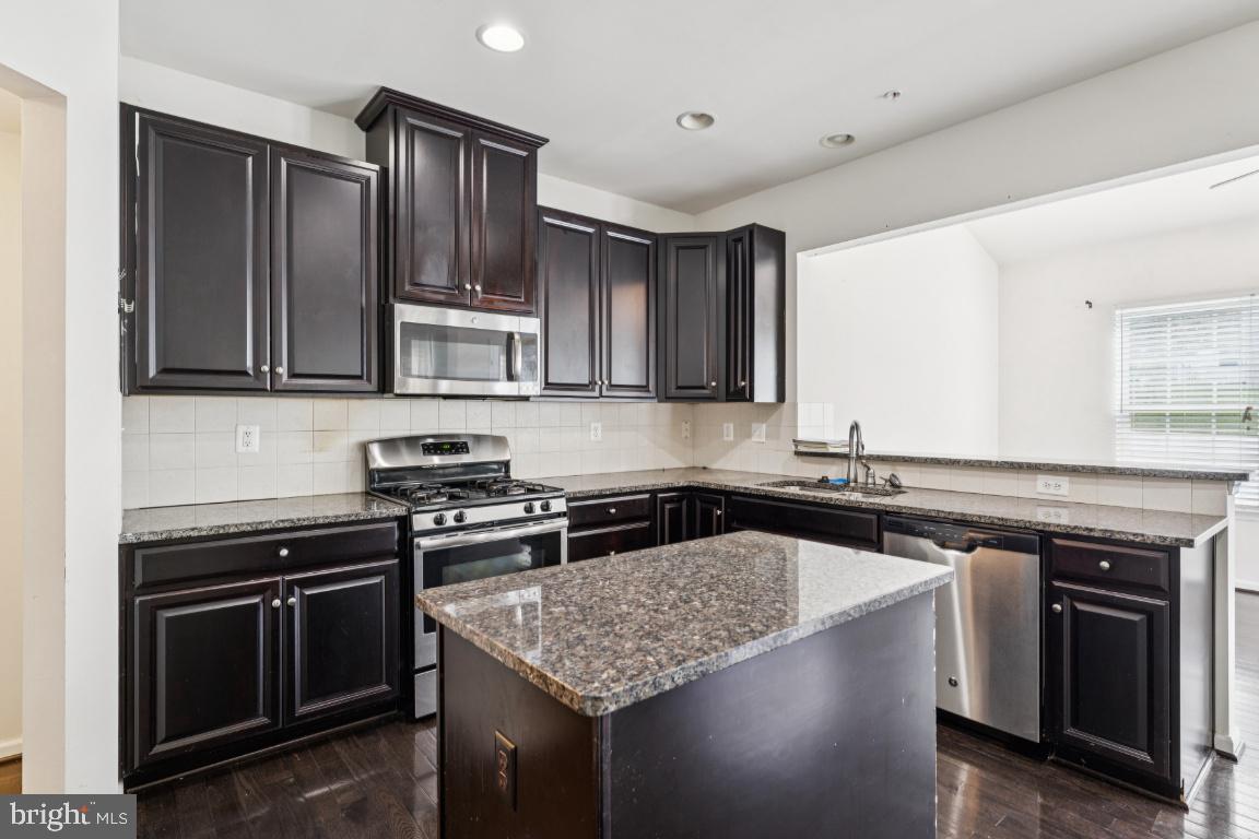 BRIGHTON PLACE - Residential