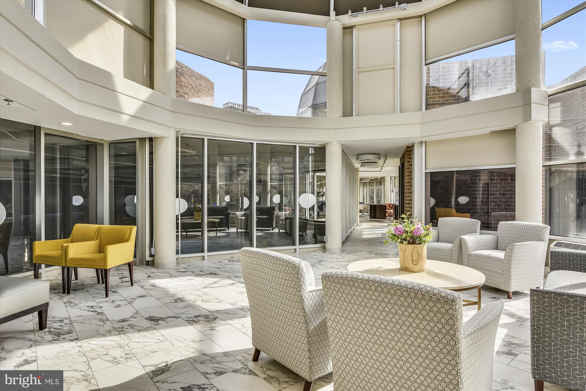 ROTONDA - Residential