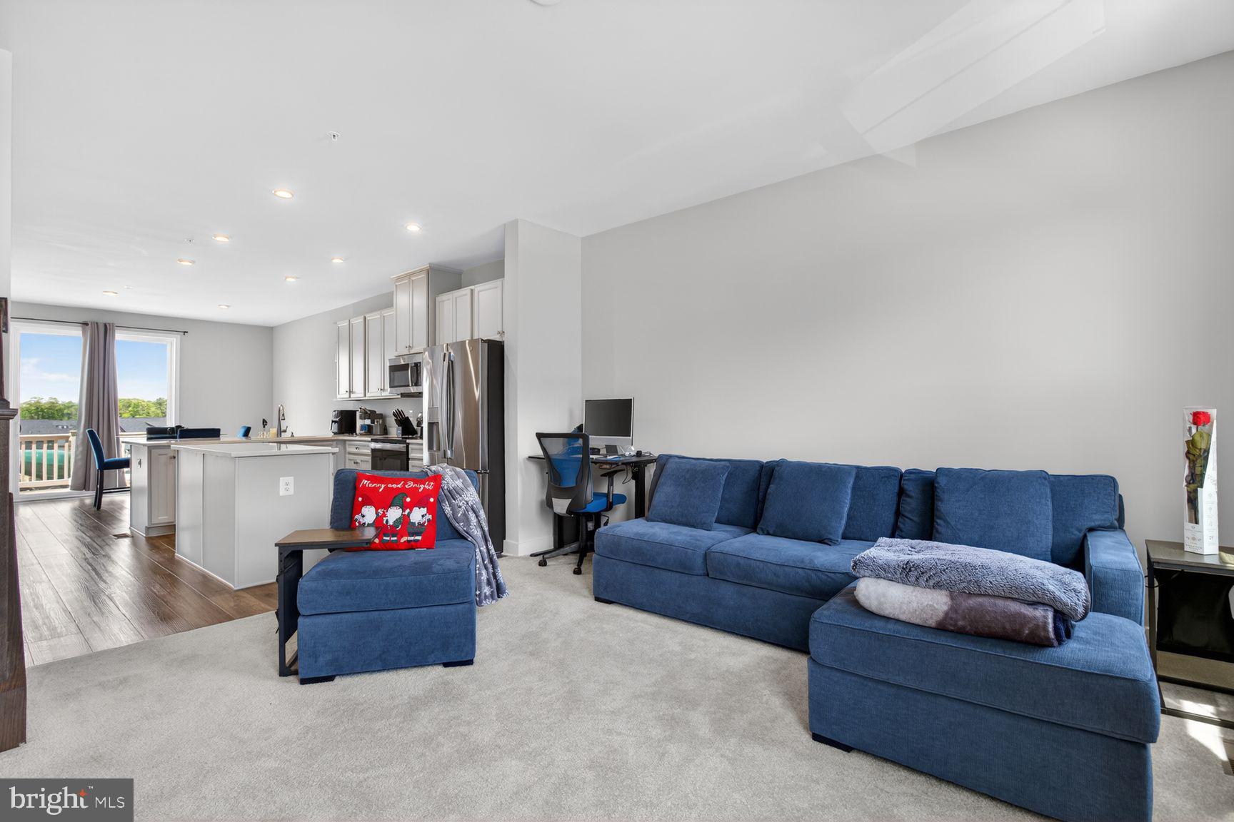 TANYARD SHORES - Residential