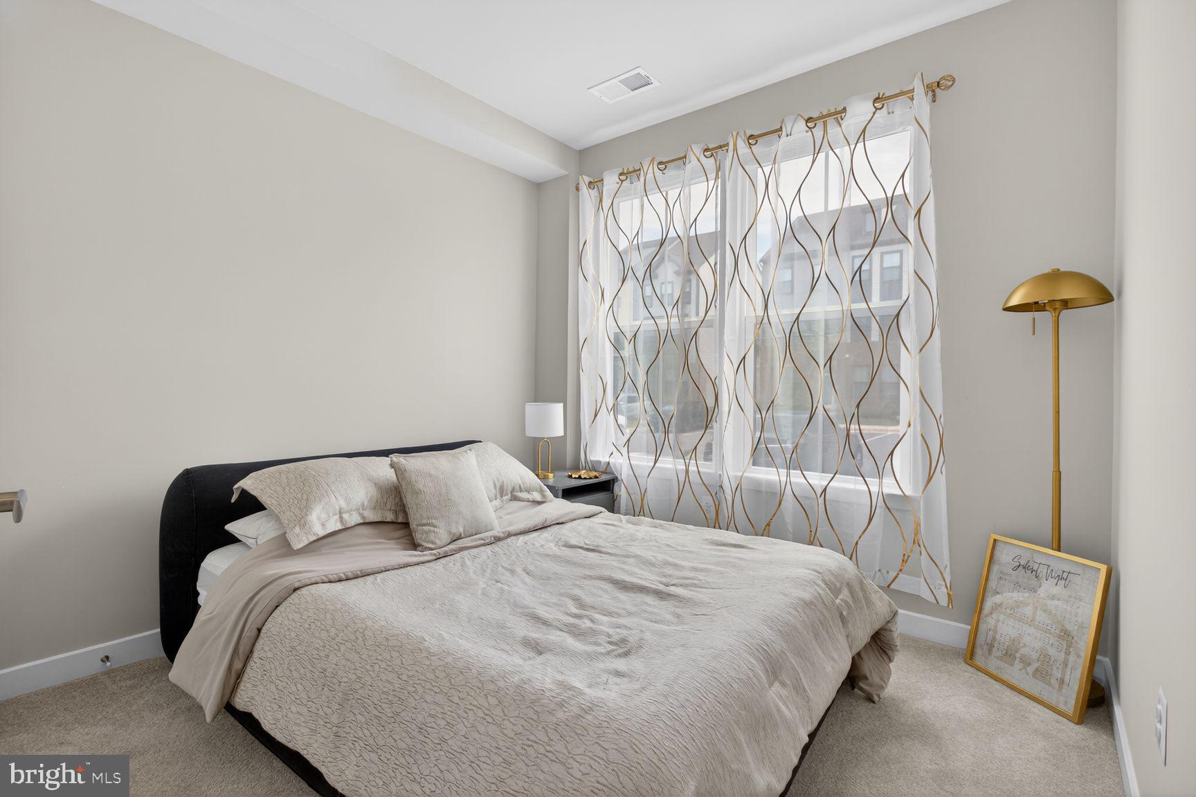 TANYARD SHORES - Residential