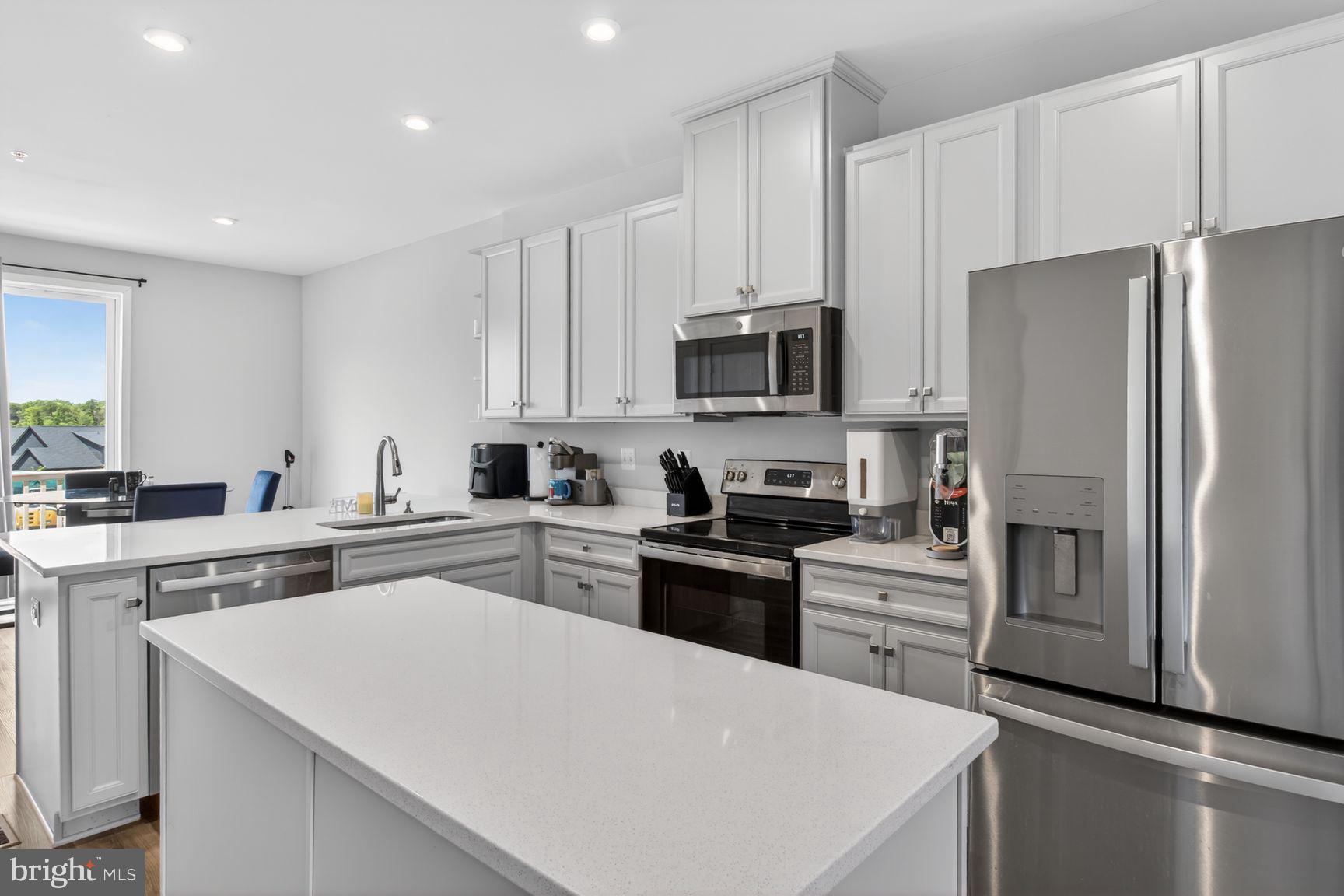 TANYARD SHORES - Residential