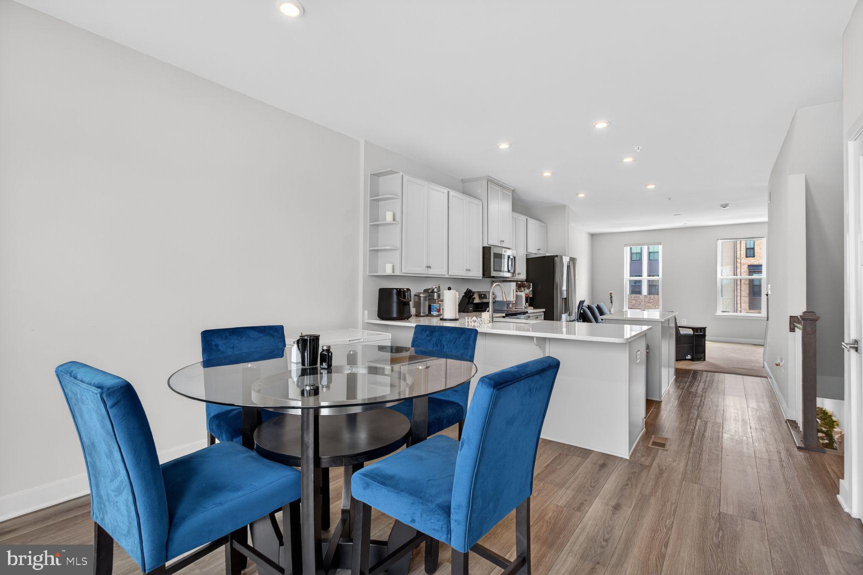 TANYARD SHORES - Residential
