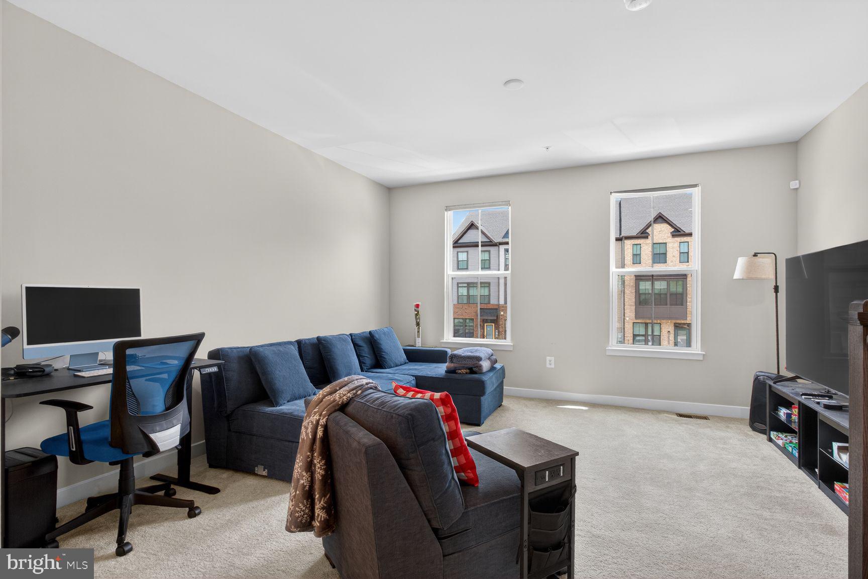 TANYARD SHORES - Residential