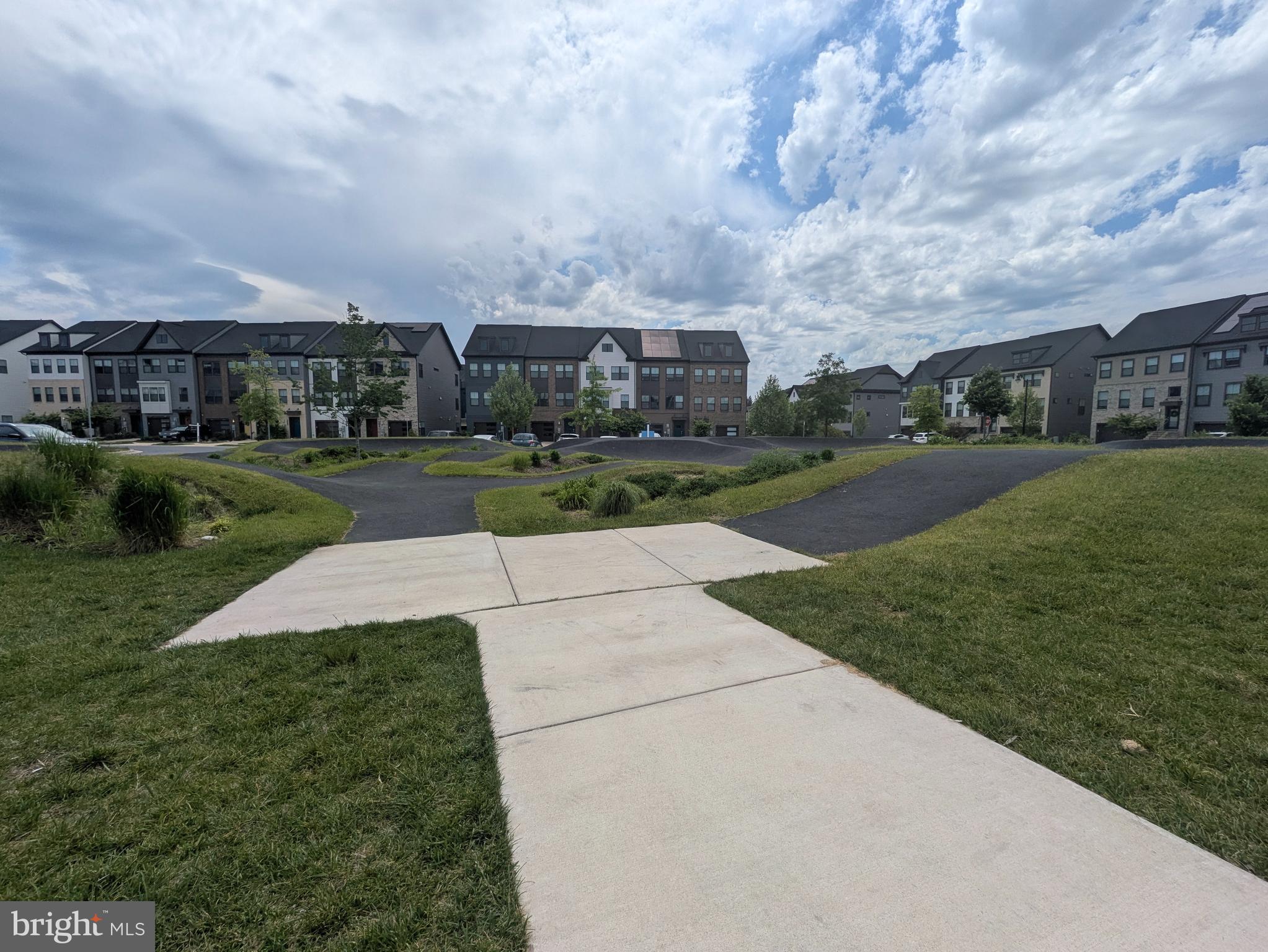 TANYARD SHORES - Residential