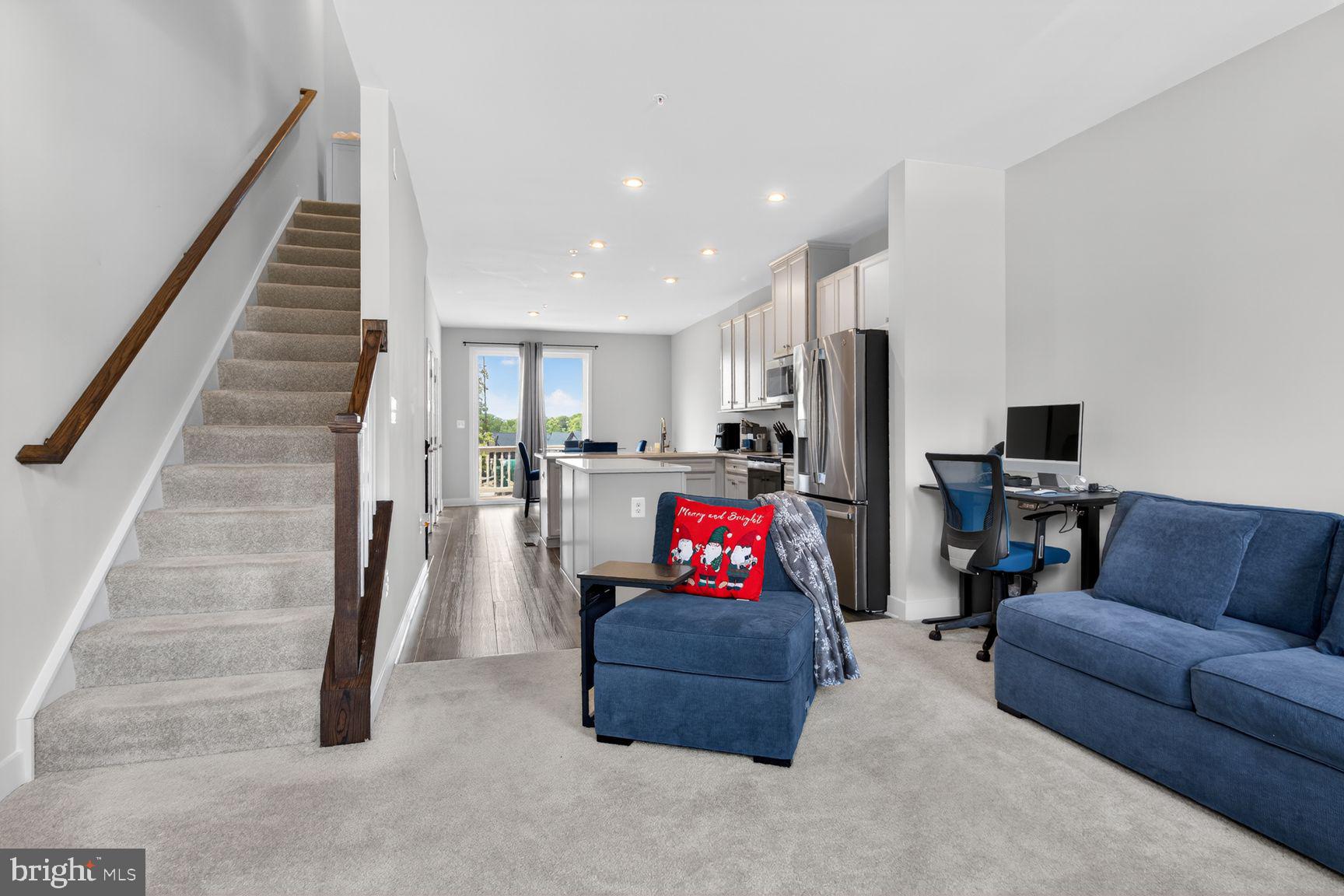 TANYARD SHORES - Residential