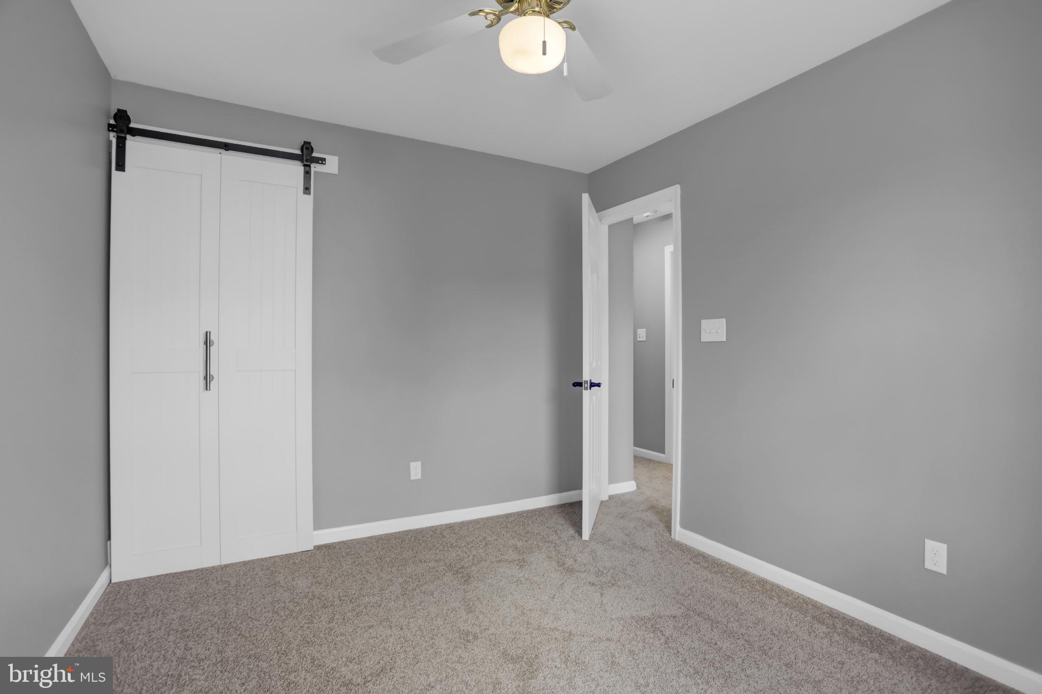 WOODSDALE MANOR - Residential