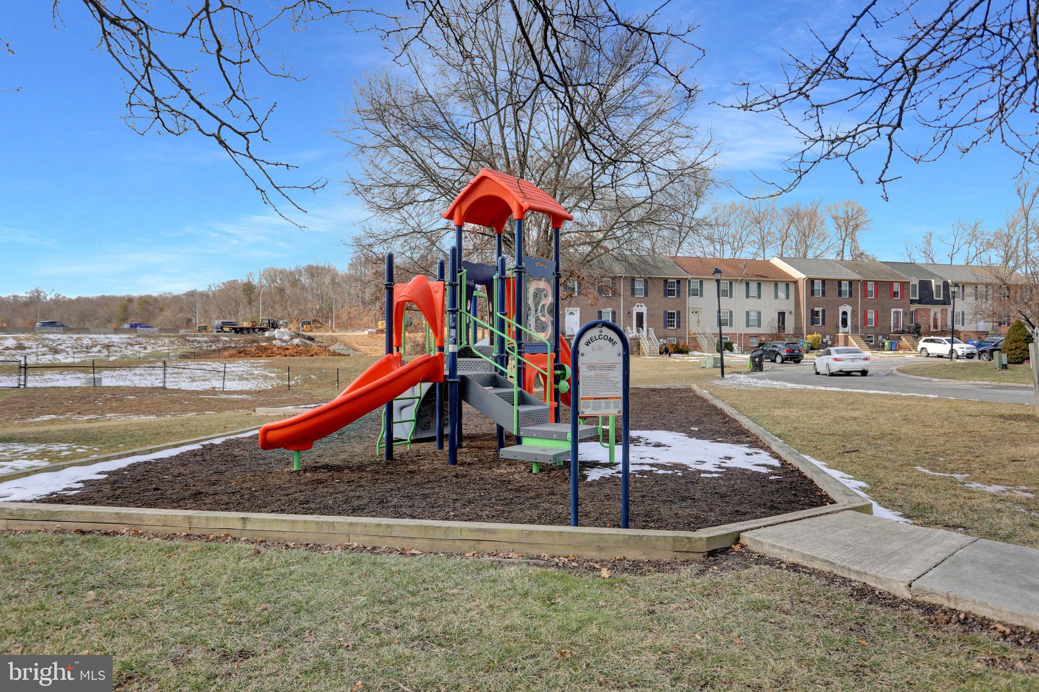 WOODSDALE MANOR - Residential