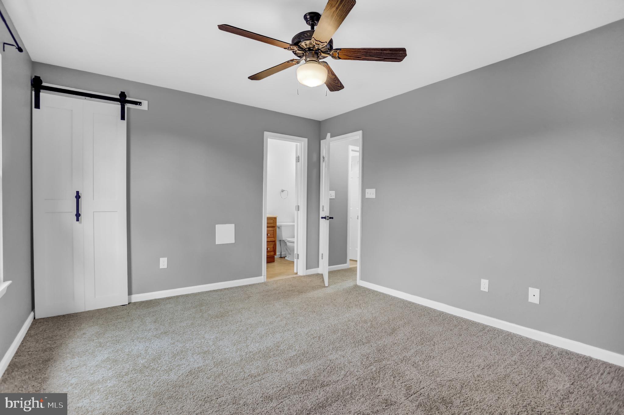 WOODSDALE MANOR - Residential