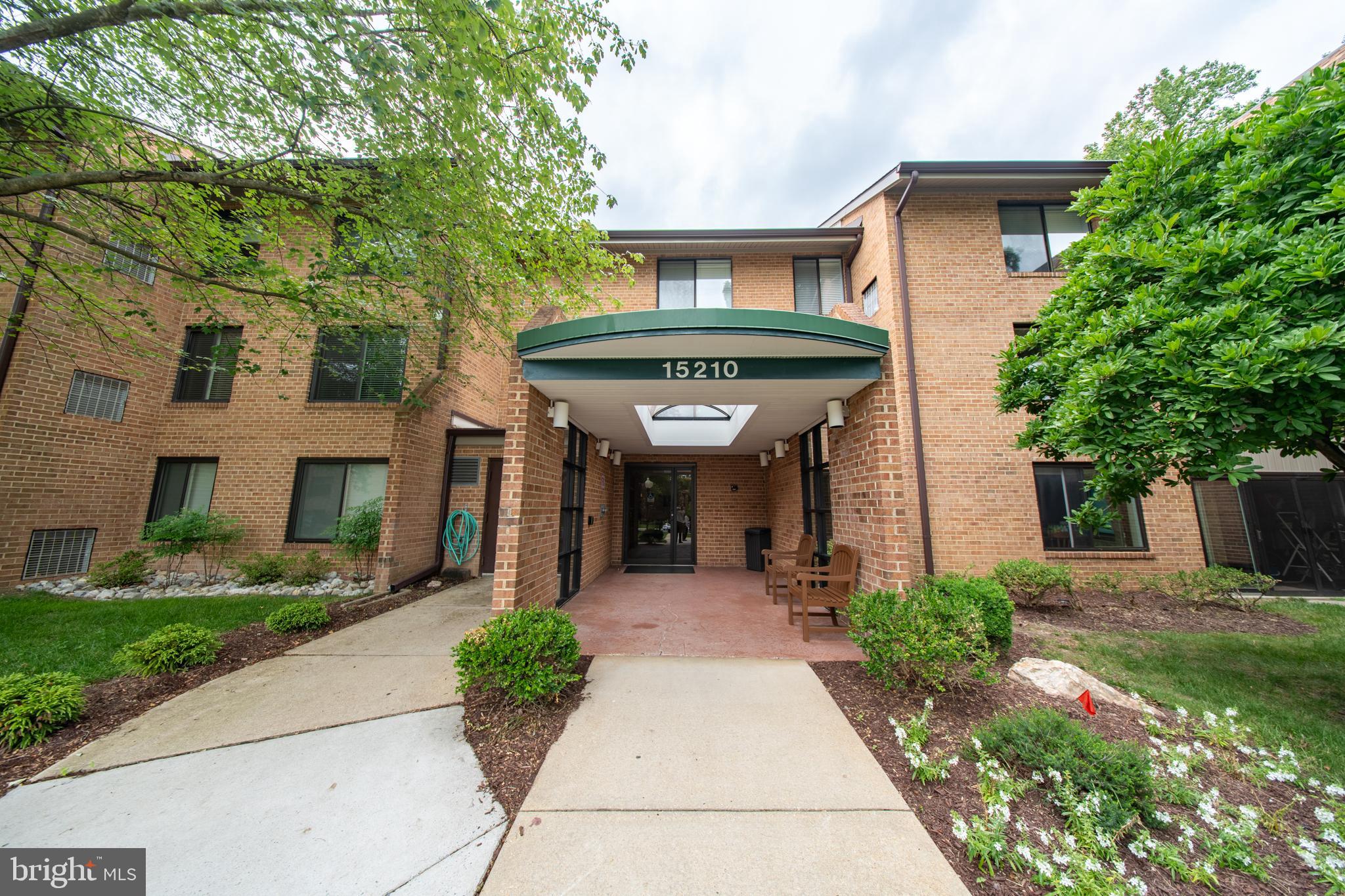 15210 ELKRIDGE WAY 91-2J