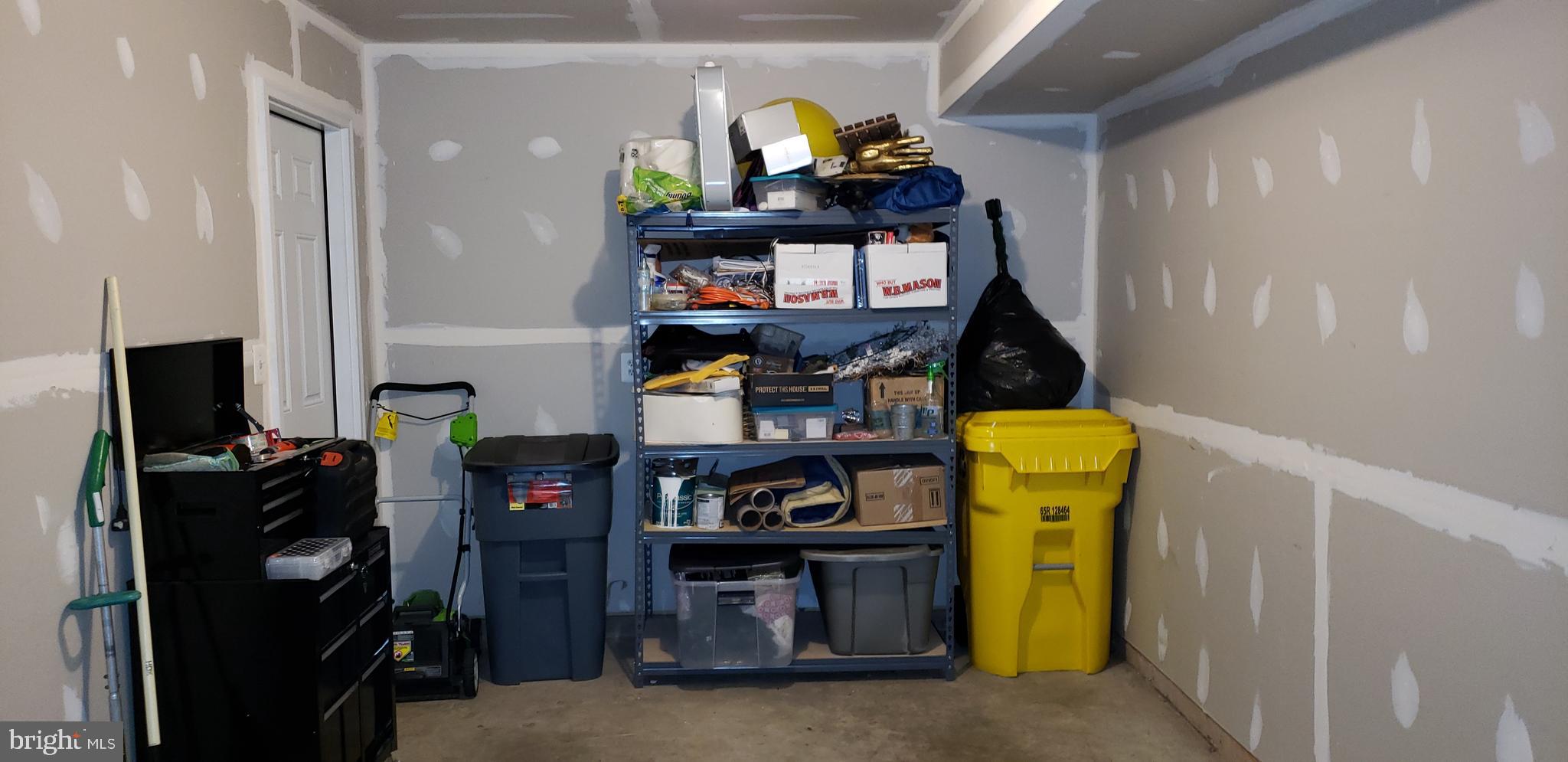 TANYARD SPRINGS - Residential