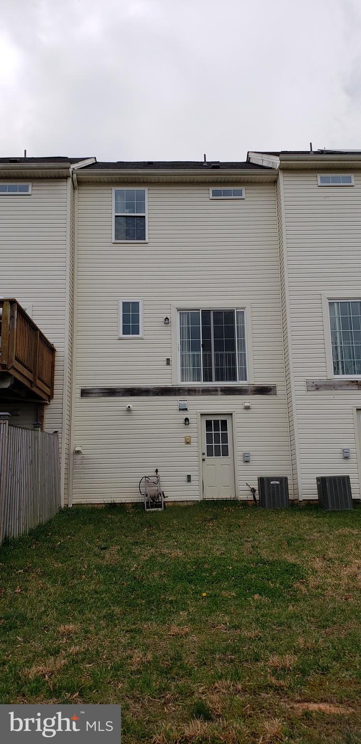 TANYARD SPRINGS - Residential