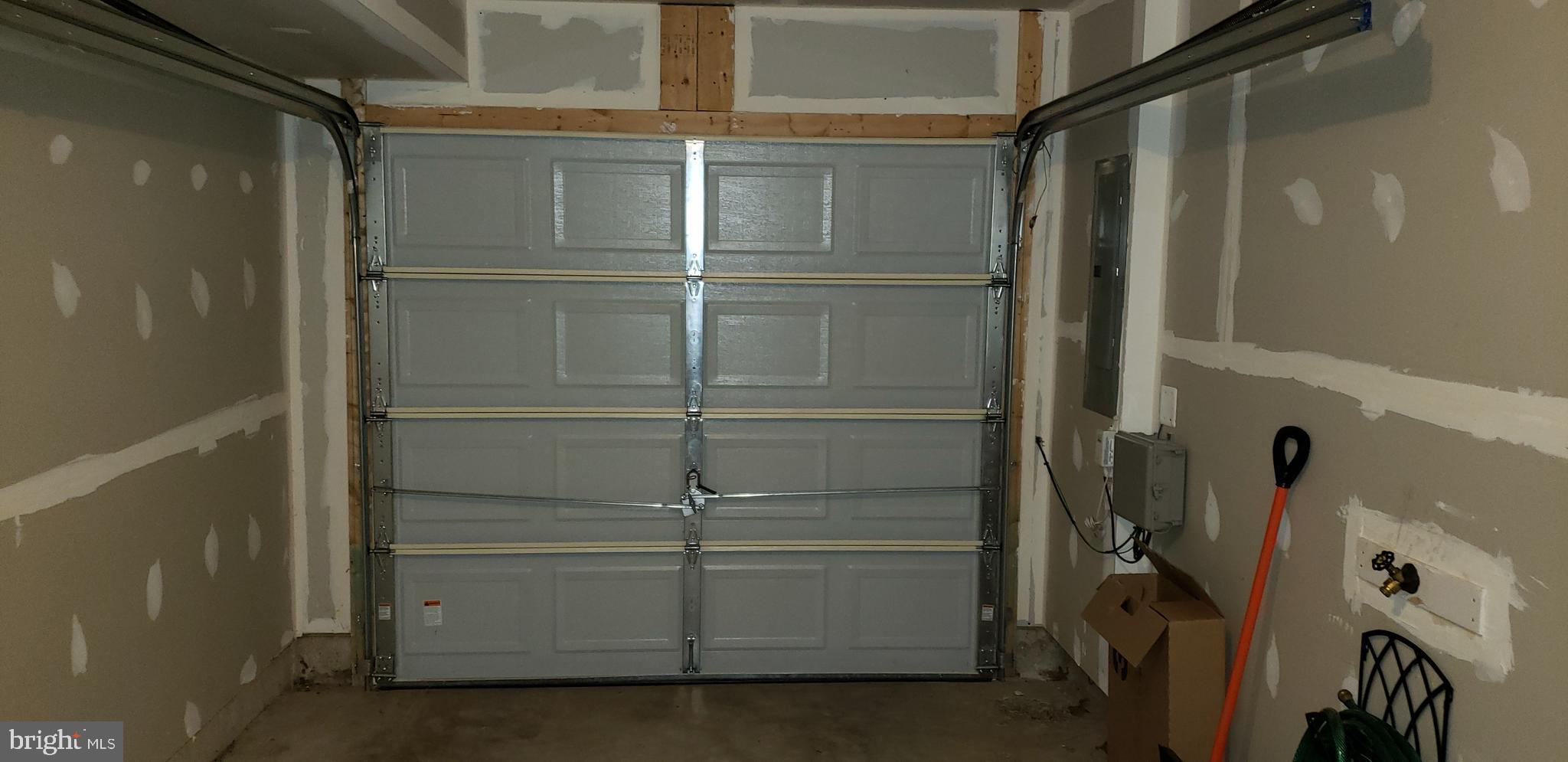 TANYARD SPRINGS - Residential