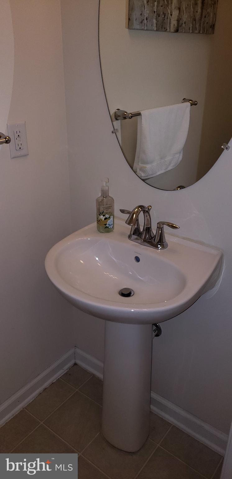 TANYARD SPRINGS - Residential