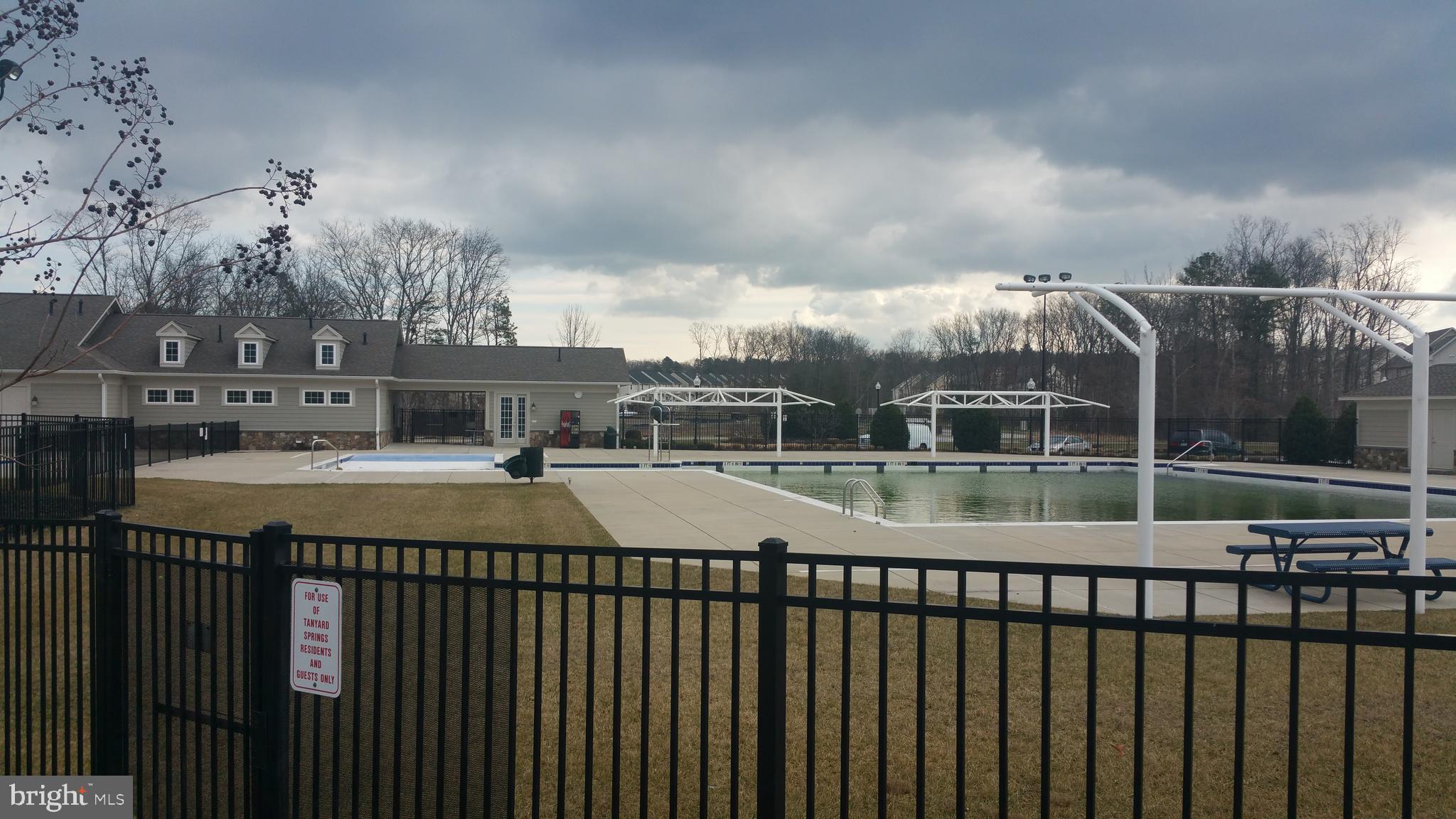 TANYARD SPRINGS - Residential