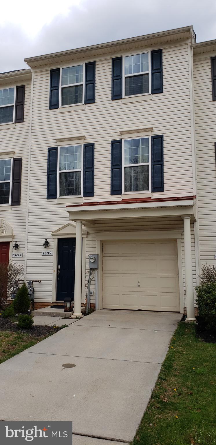 TANYARD SPRINGS - Residential