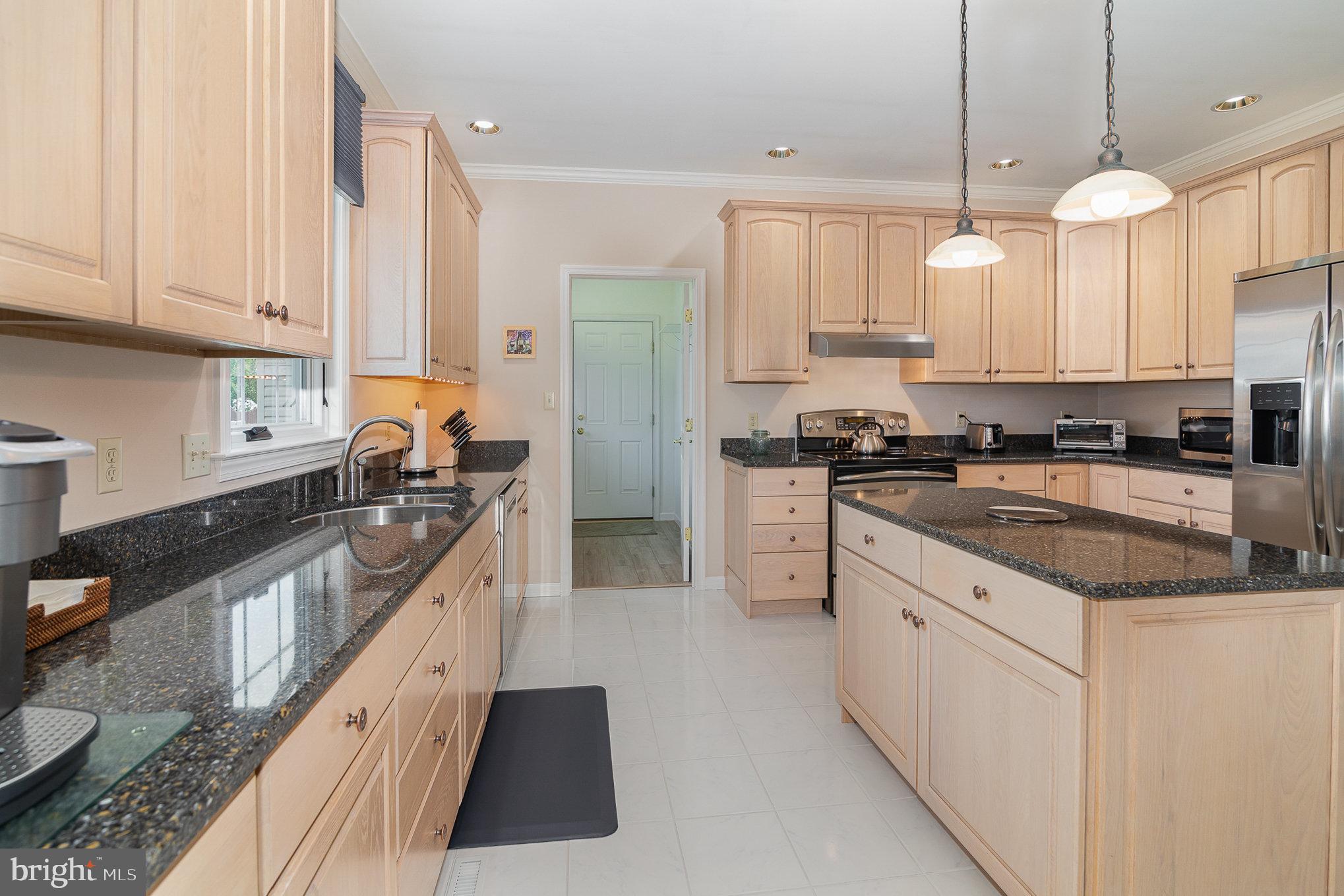 34 SUNFIRE AVENUE