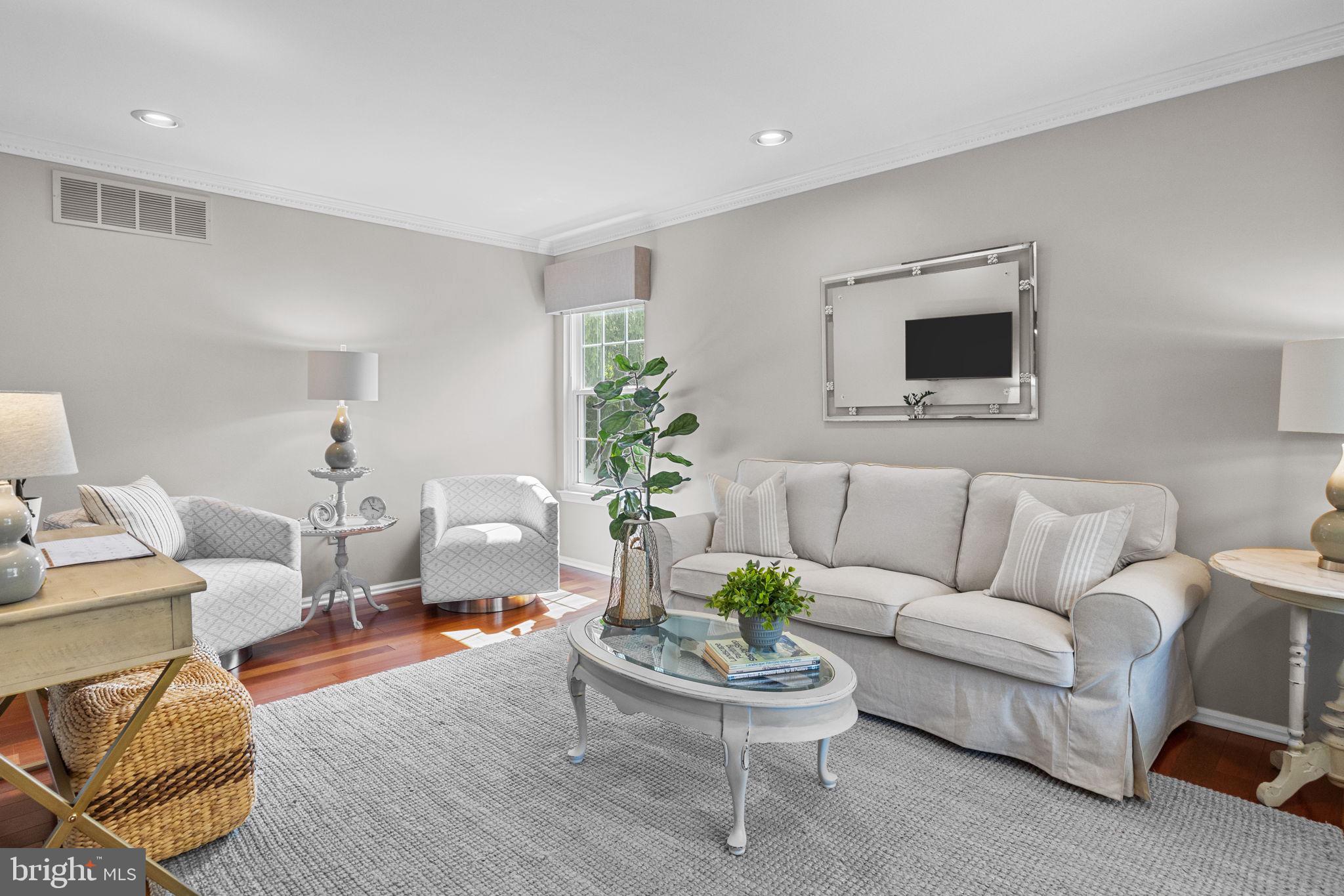 FOREST GLEN - Residential