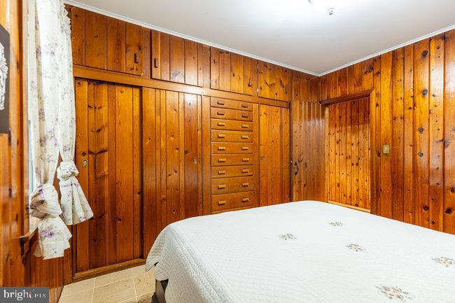 FAYETTEVILLE - Residential