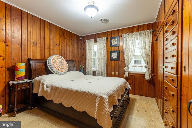 FAYETTEVILLE - Residential