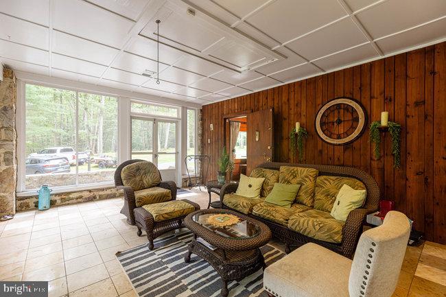 FAYETTEVILLE - Residential