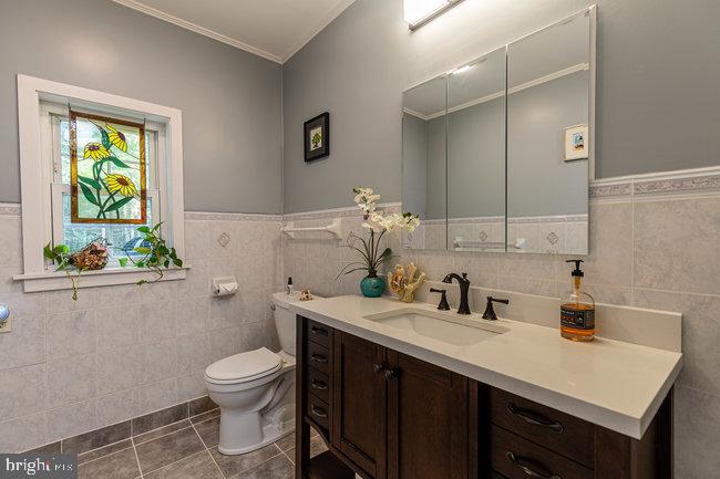 FAYETTEVILLE - Residential