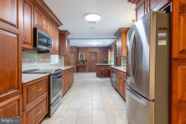 FAYETTEVILLE - Residential