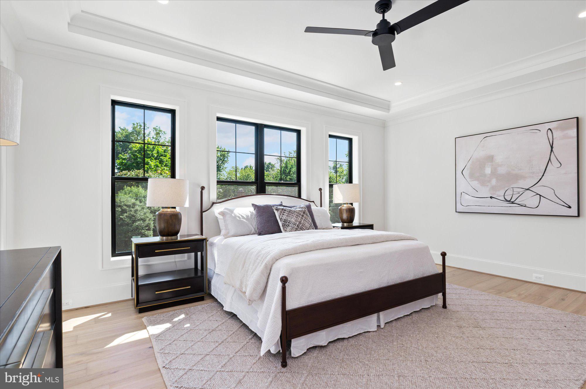 JAMESTOWN VILLAGE - Residential