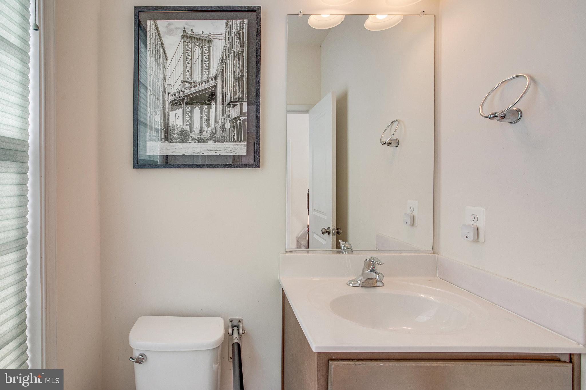 AVALON WOODS - Residential